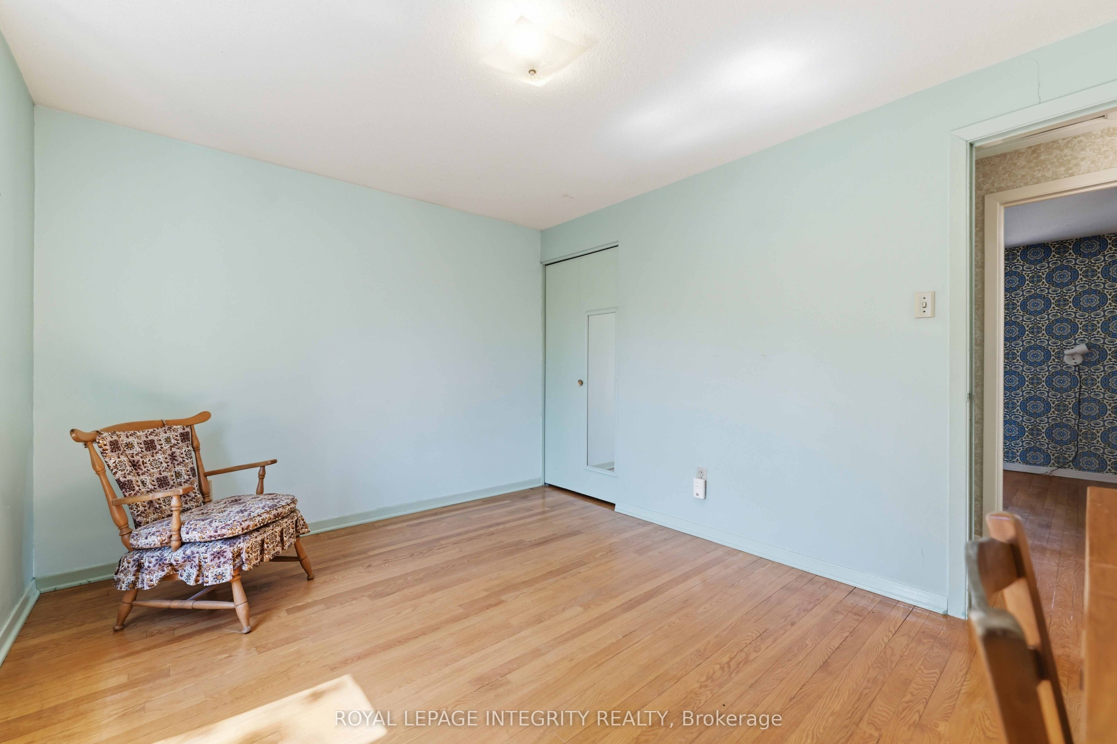 1842 Playfair Drive Property Photo 26