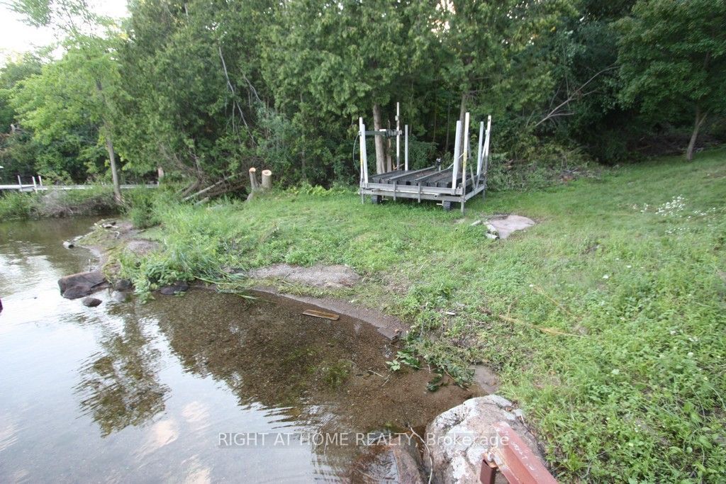 68 Scott Lane Property Photo 10