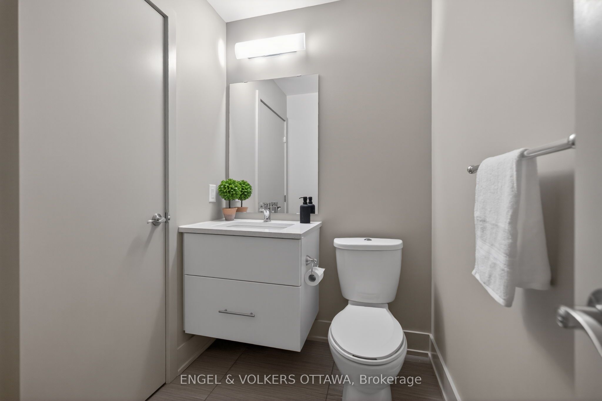 108 Richmond Road 507 Property Photo 5