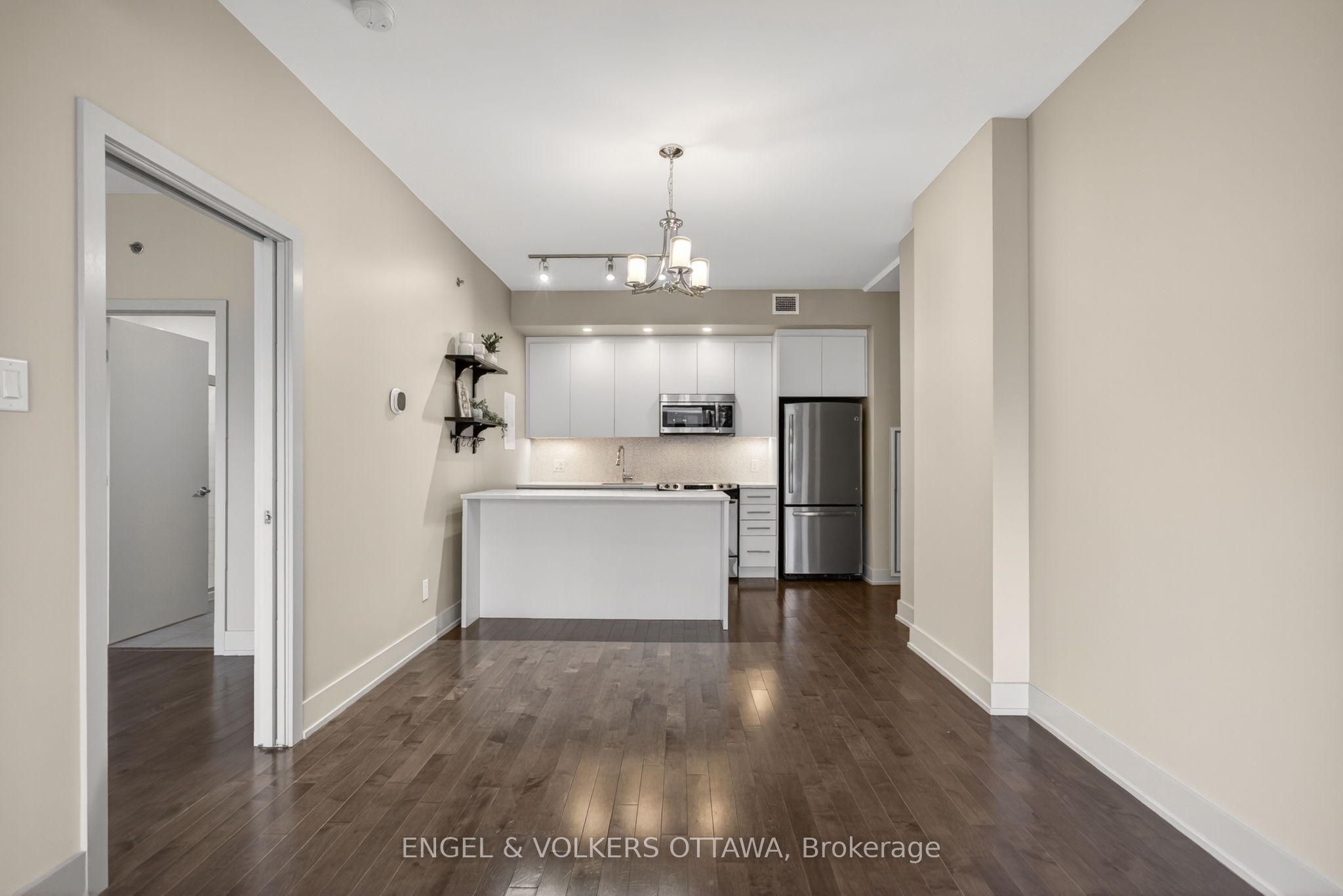108 Richmond Road 507 Property Photo 6