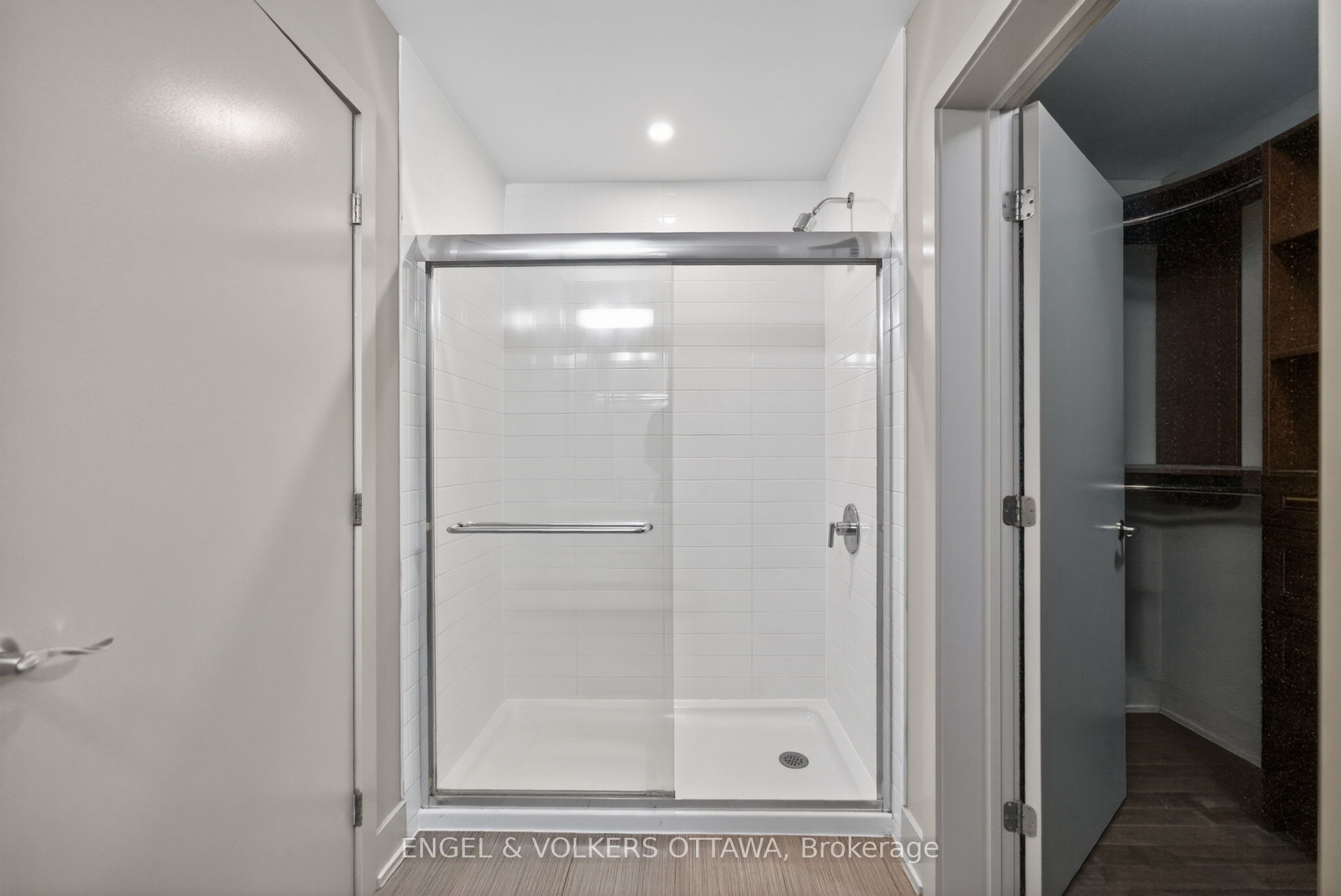 108 Richmond Road 507 Property Photo 25