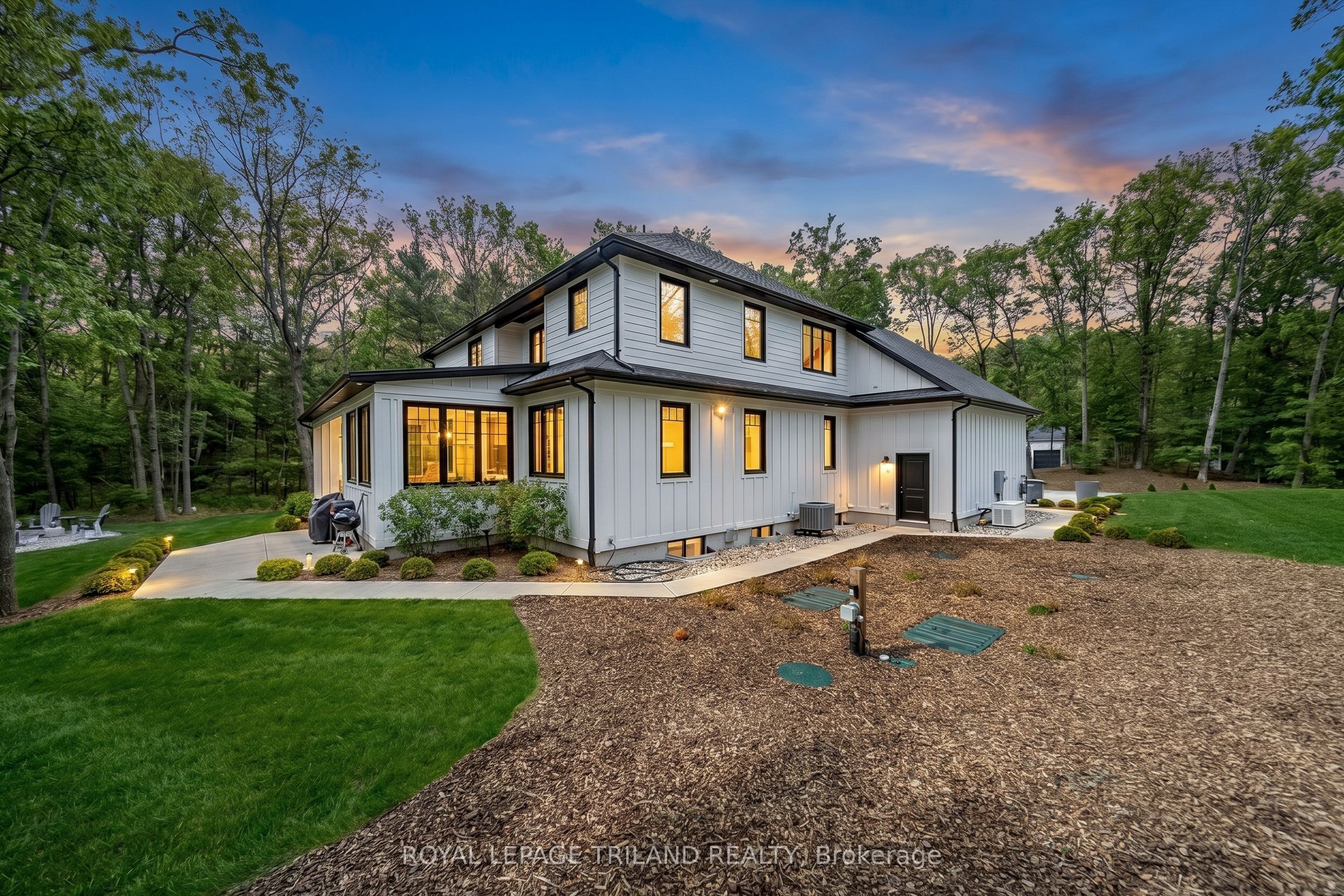 10195 Red Pine Road Property Photo 43