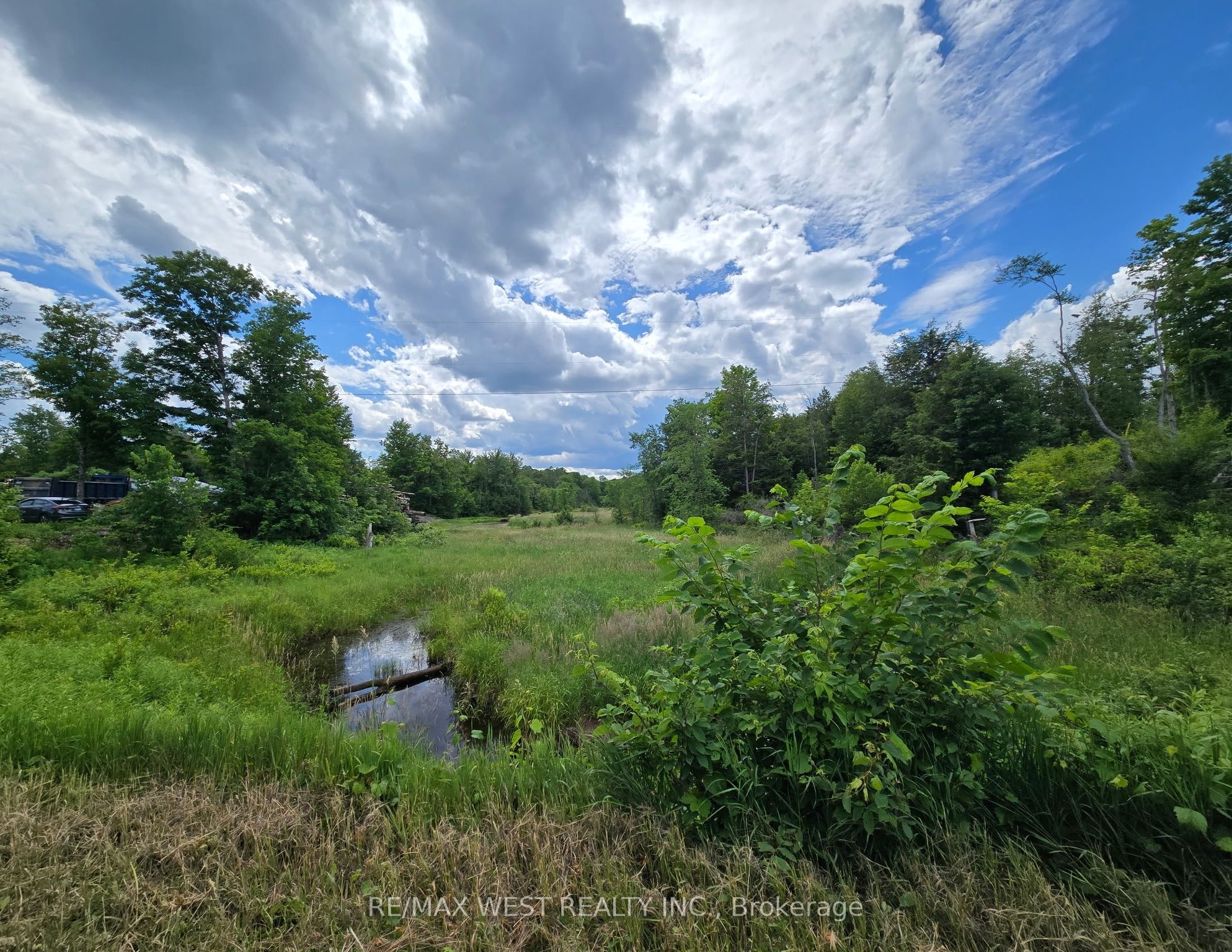 507 Black River Road Property Photo 4