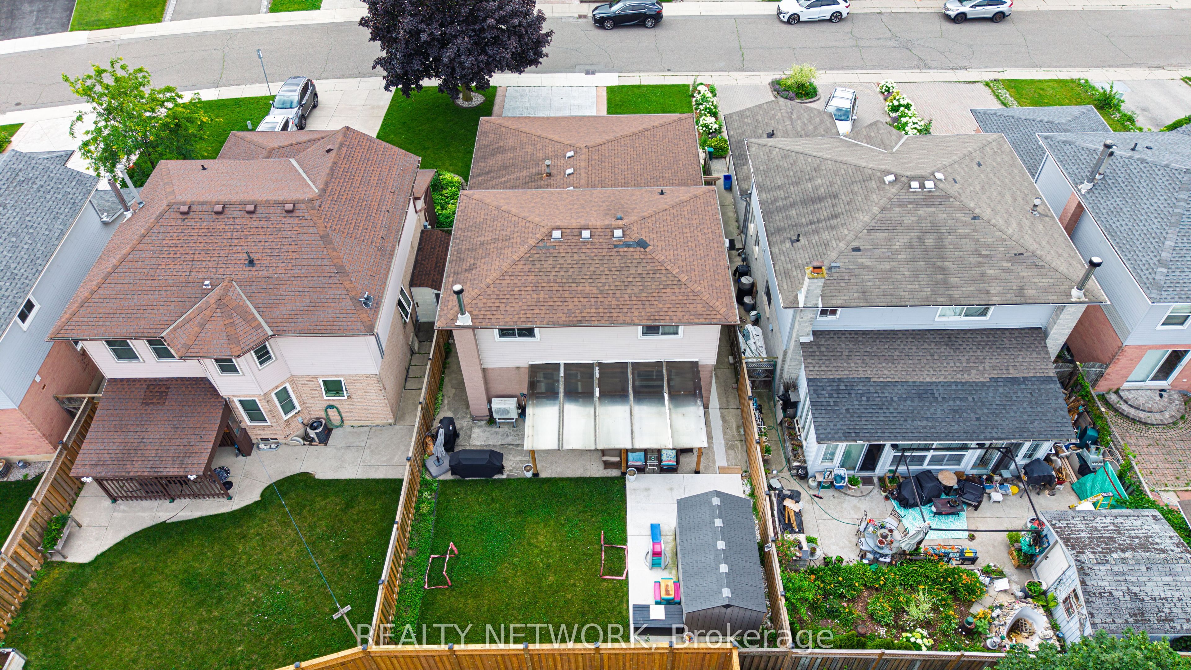 214 Merrilee Crescent Property Photo 44