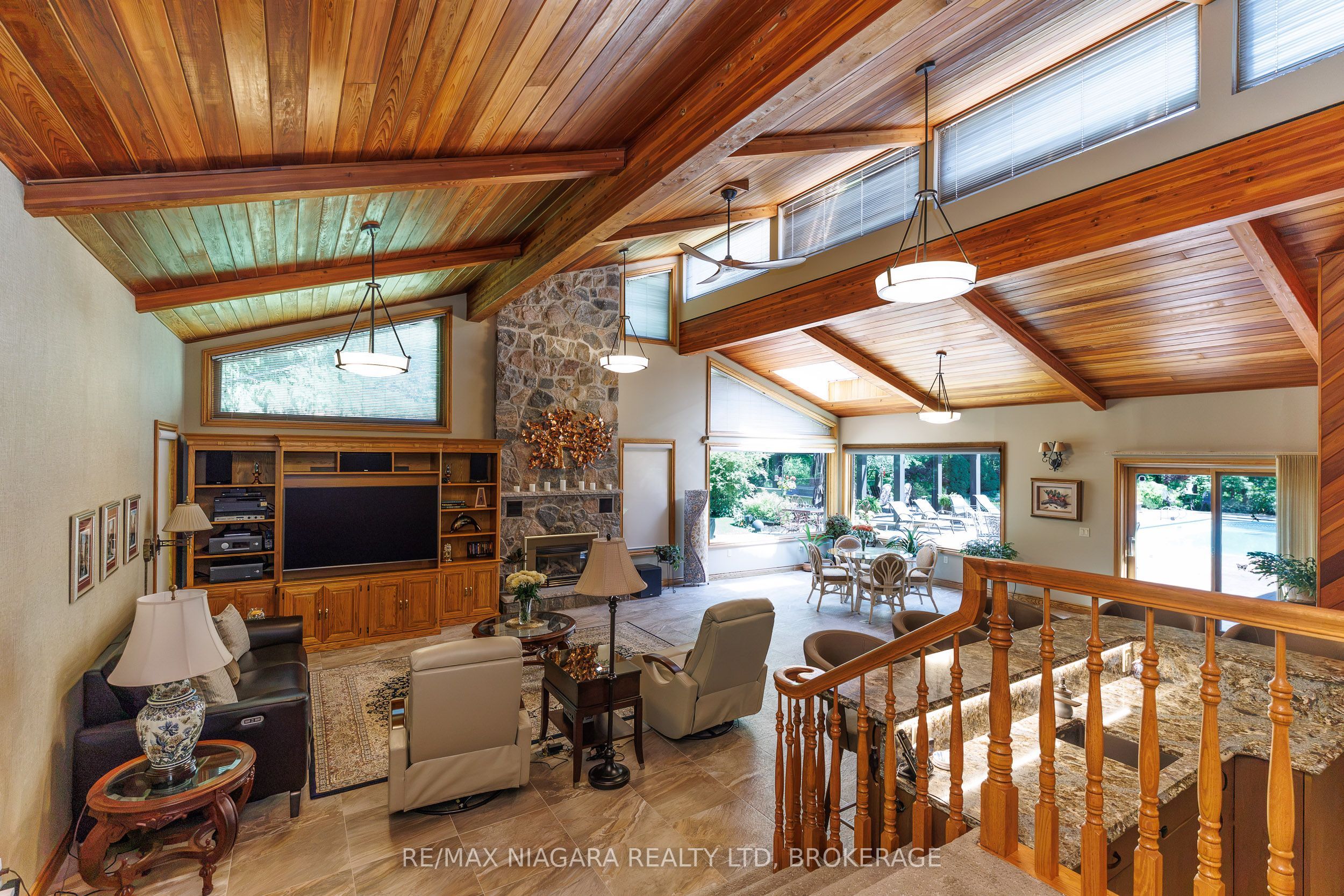 2187 Miller Road Property Photo 6