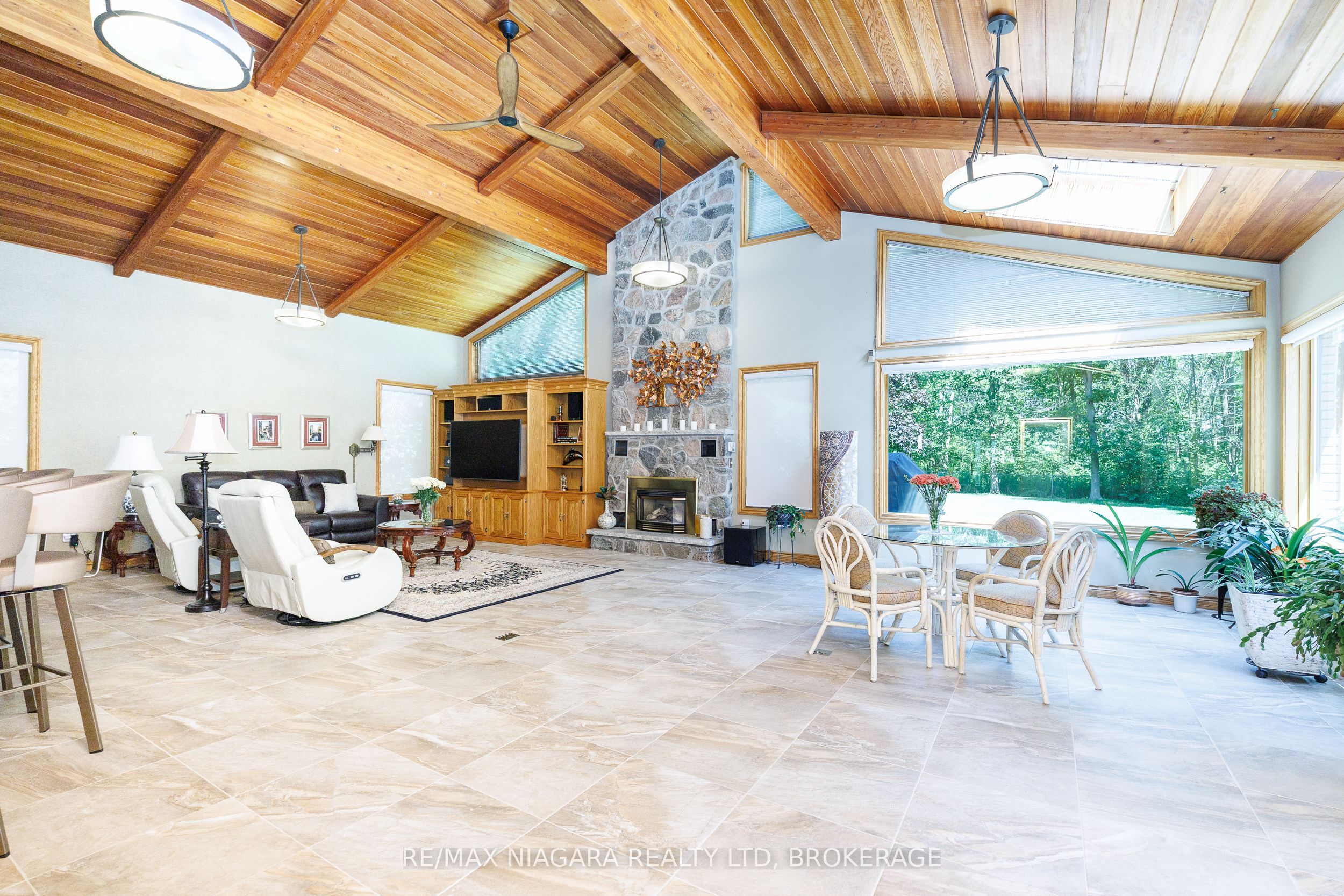 2187 Miller Road Property Photo 12