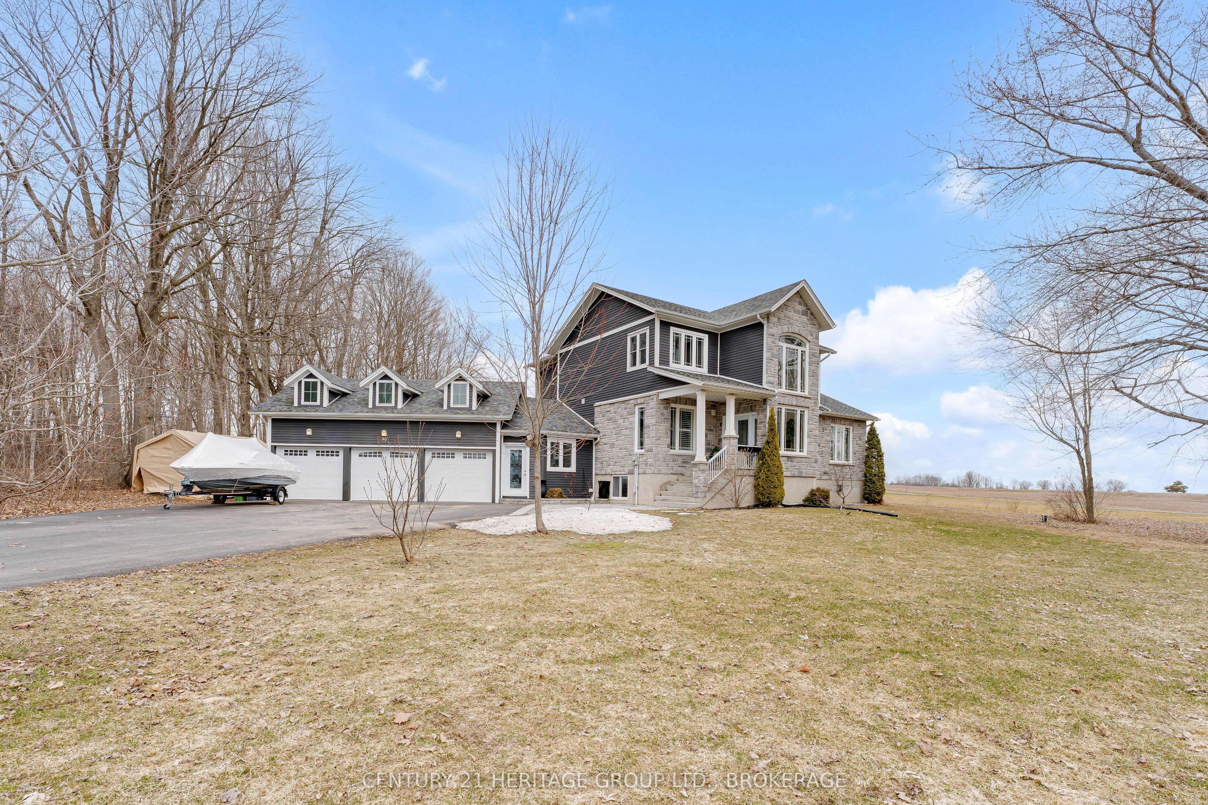 90 Aragon Road Property Photo 2