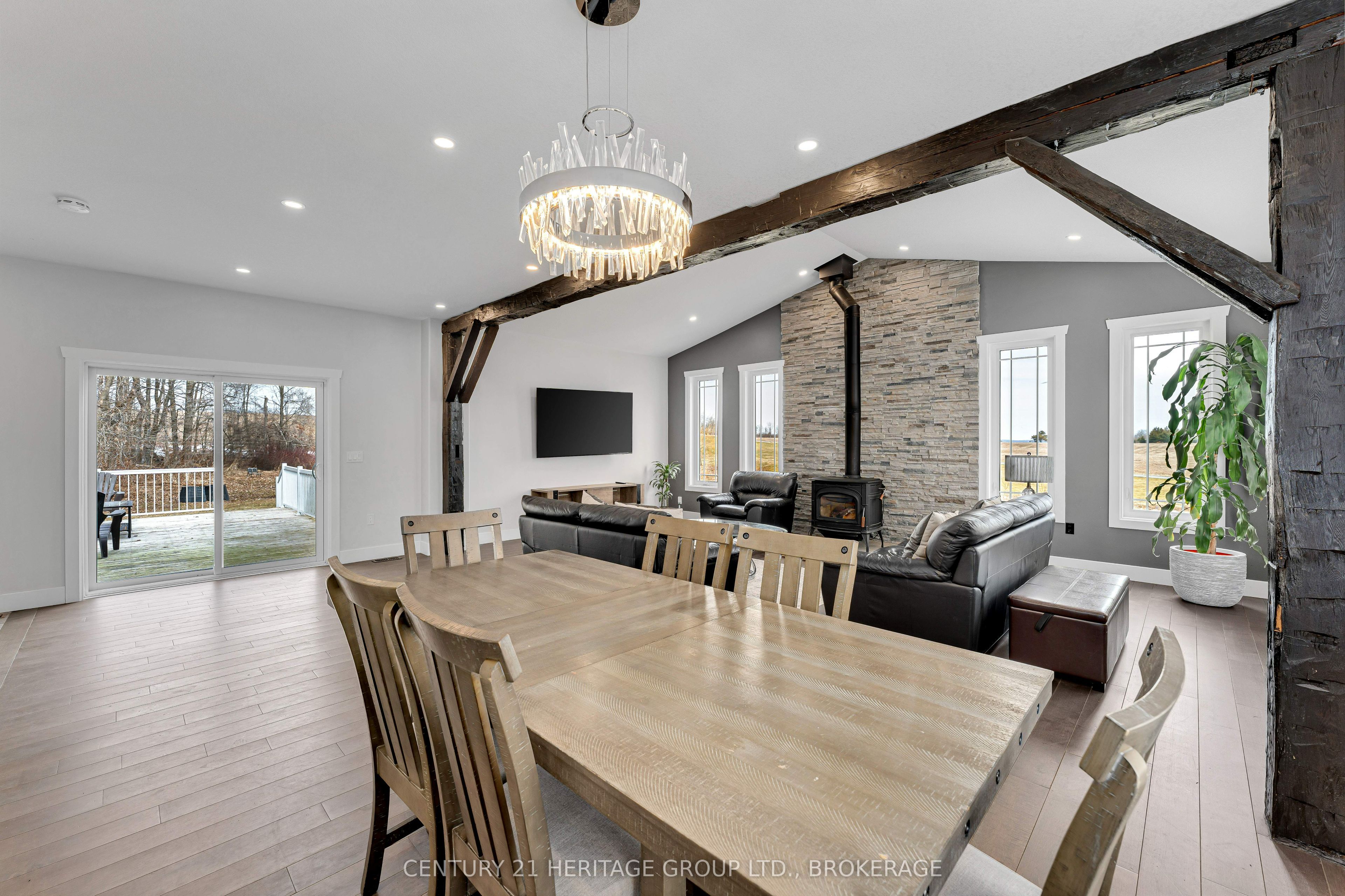 90 Aragon Road Property Photo 14