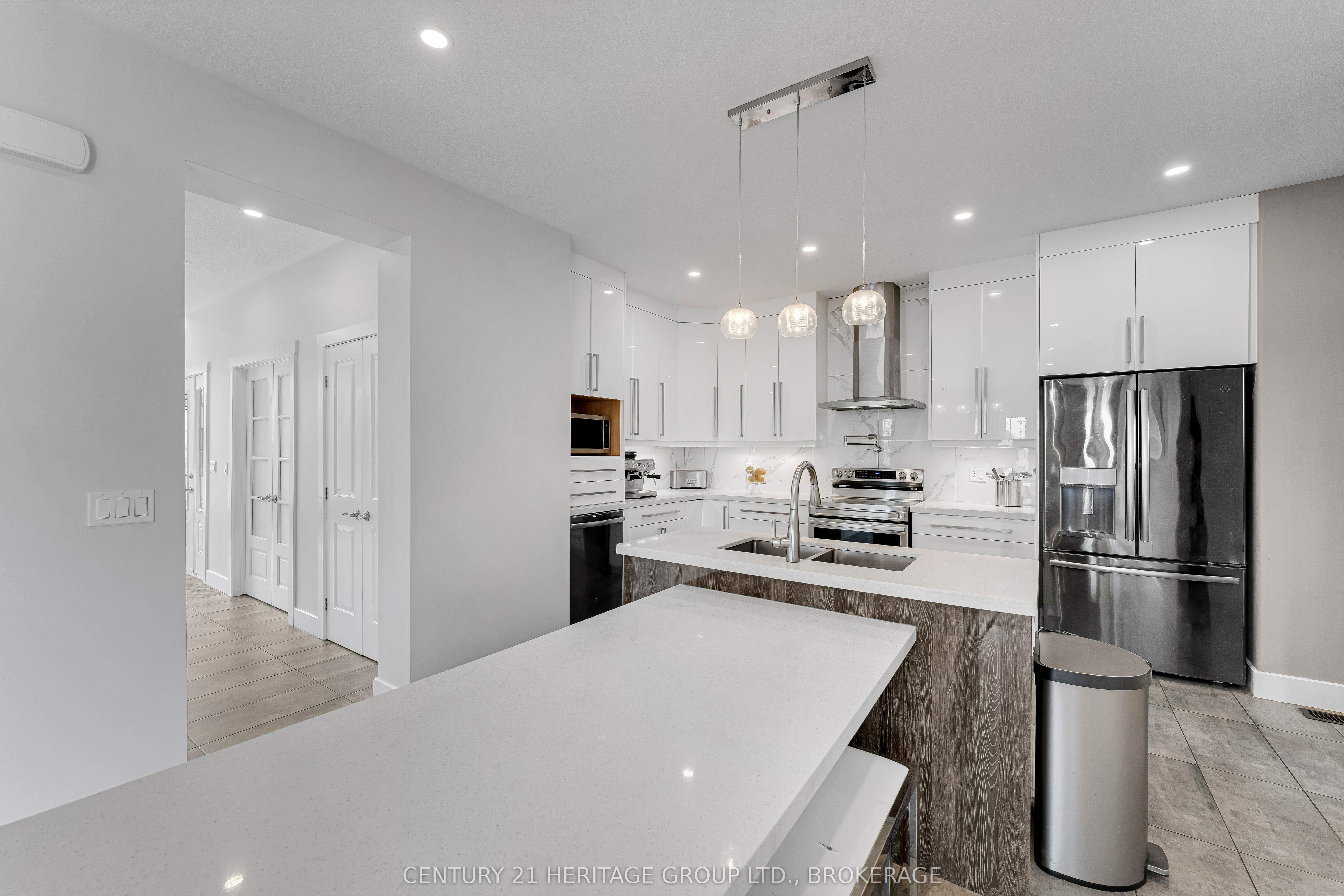 90 Aragon Road Property Photo 16