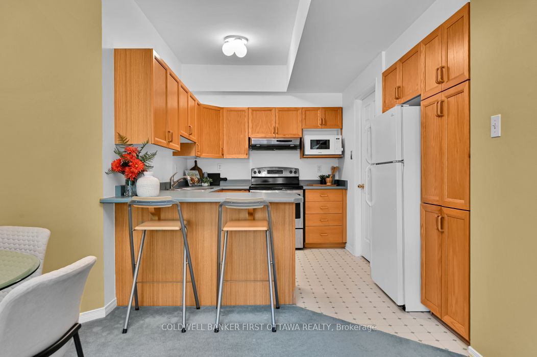 99 Robson Court Property Photo 5
