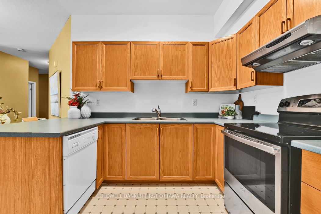 99 Robson Court Property Photo 7