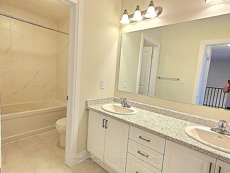255 Raspberry Place Property Photo 29
