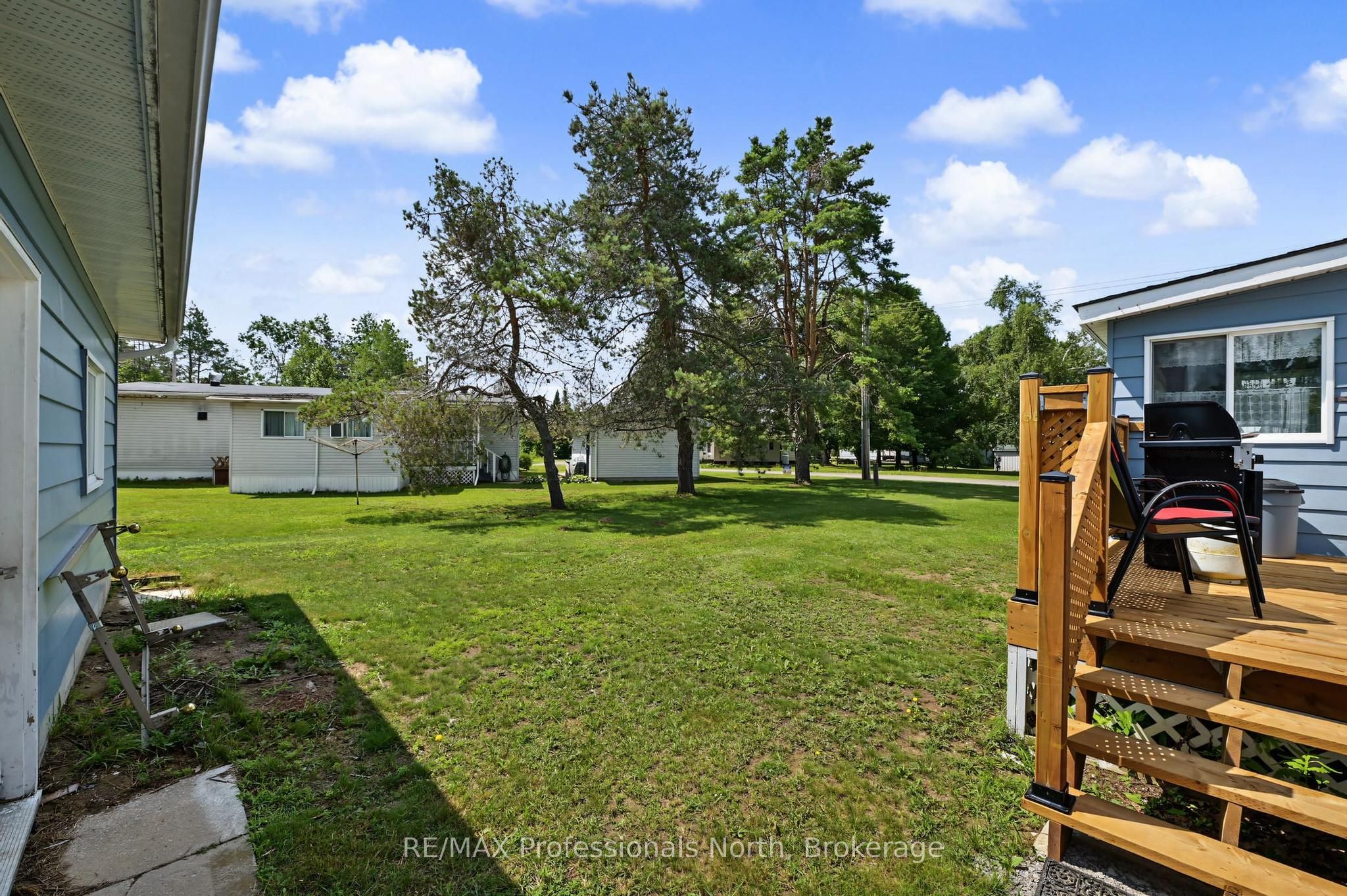 1084 Seventh Lane Property Photo 28