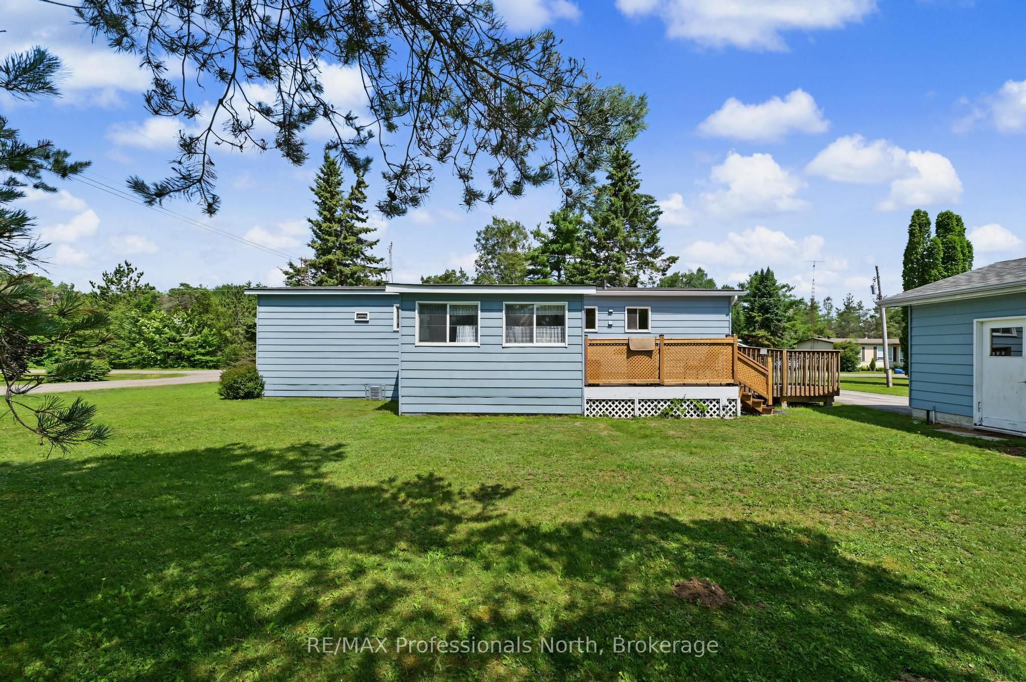 1084 Seventh Lane Property Photo 30