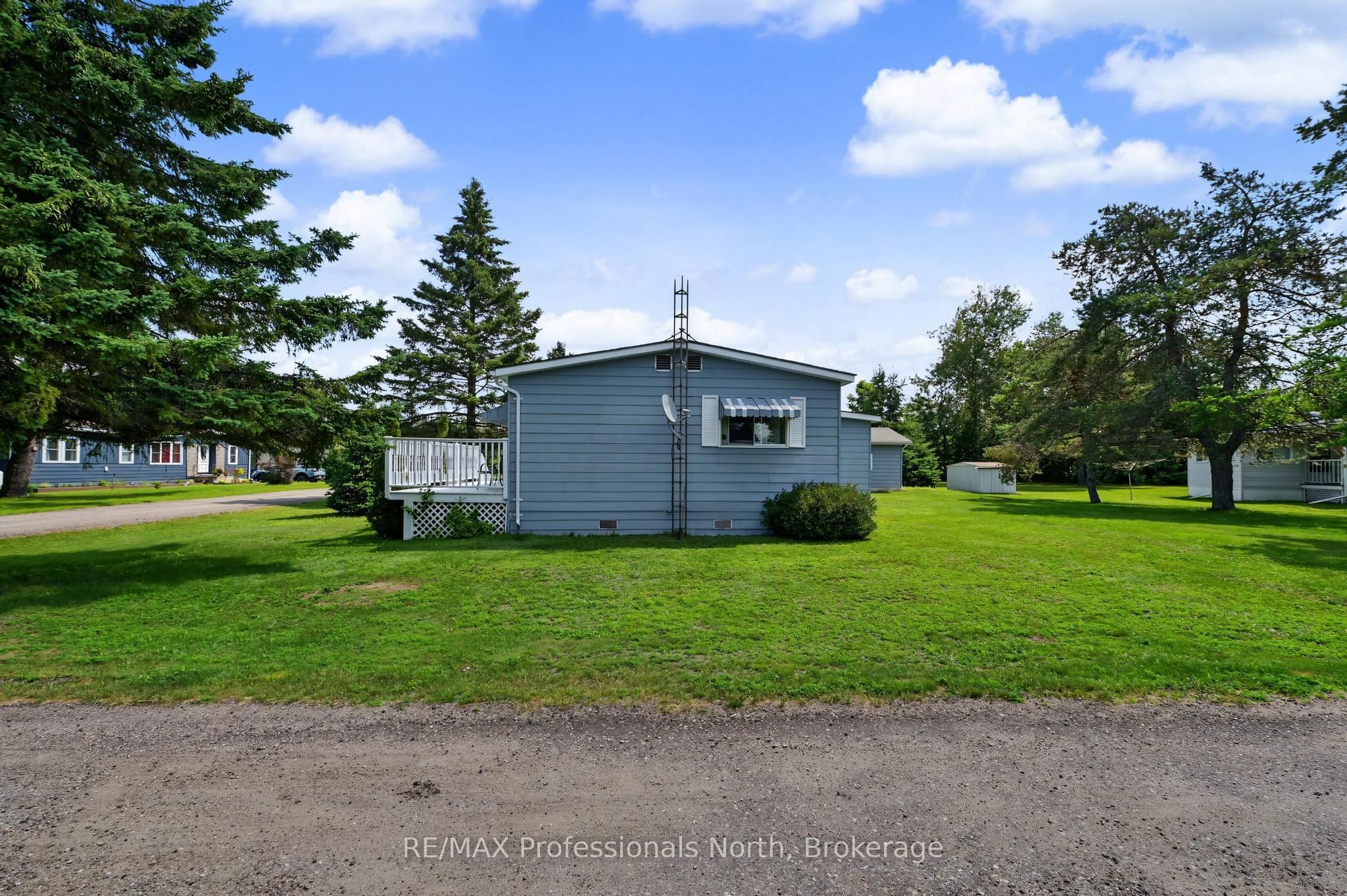 1084 Seventh Lane Property Photo 33