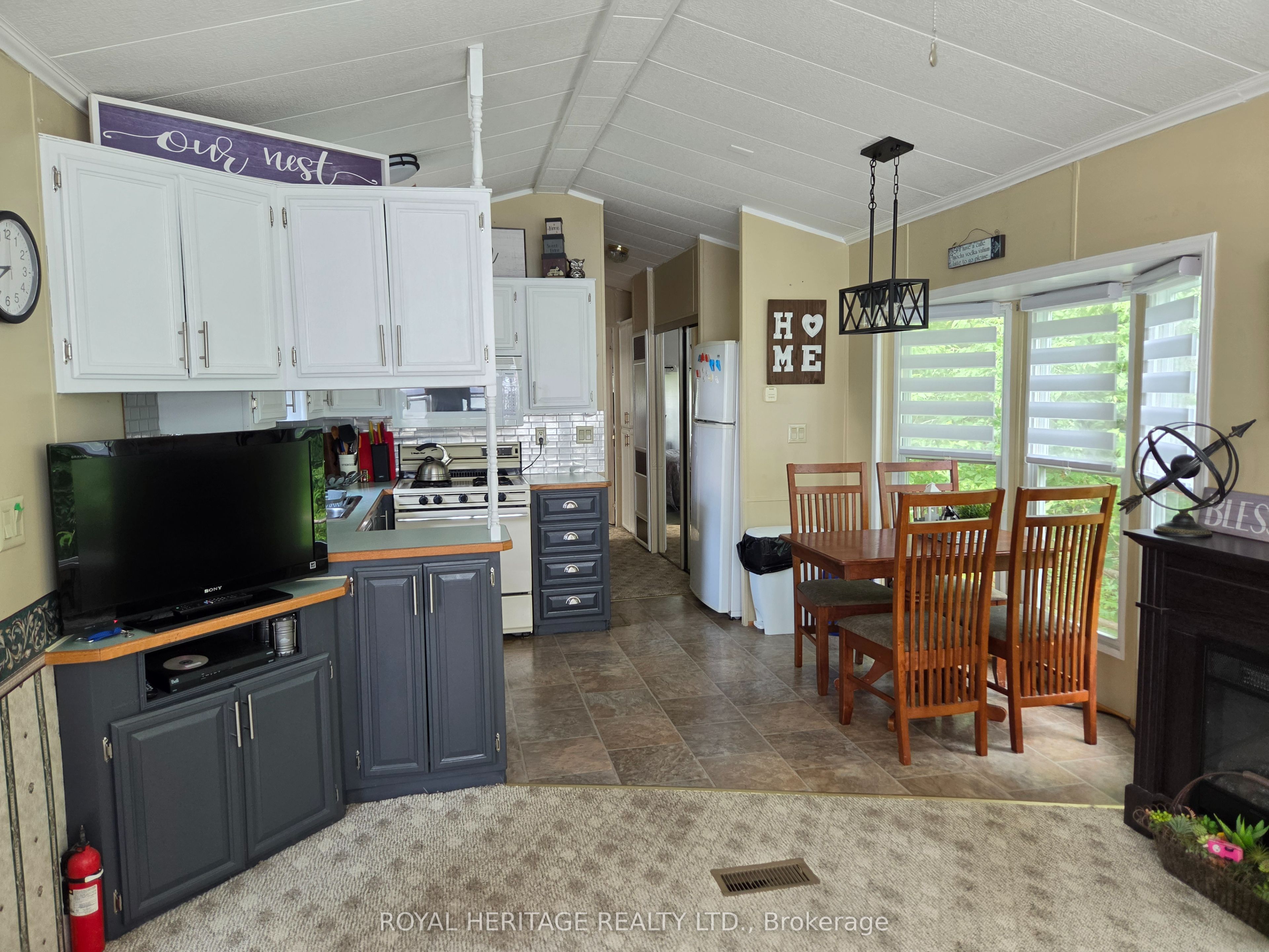 302 Quin Mo Lac Road 60 Property Photo 8