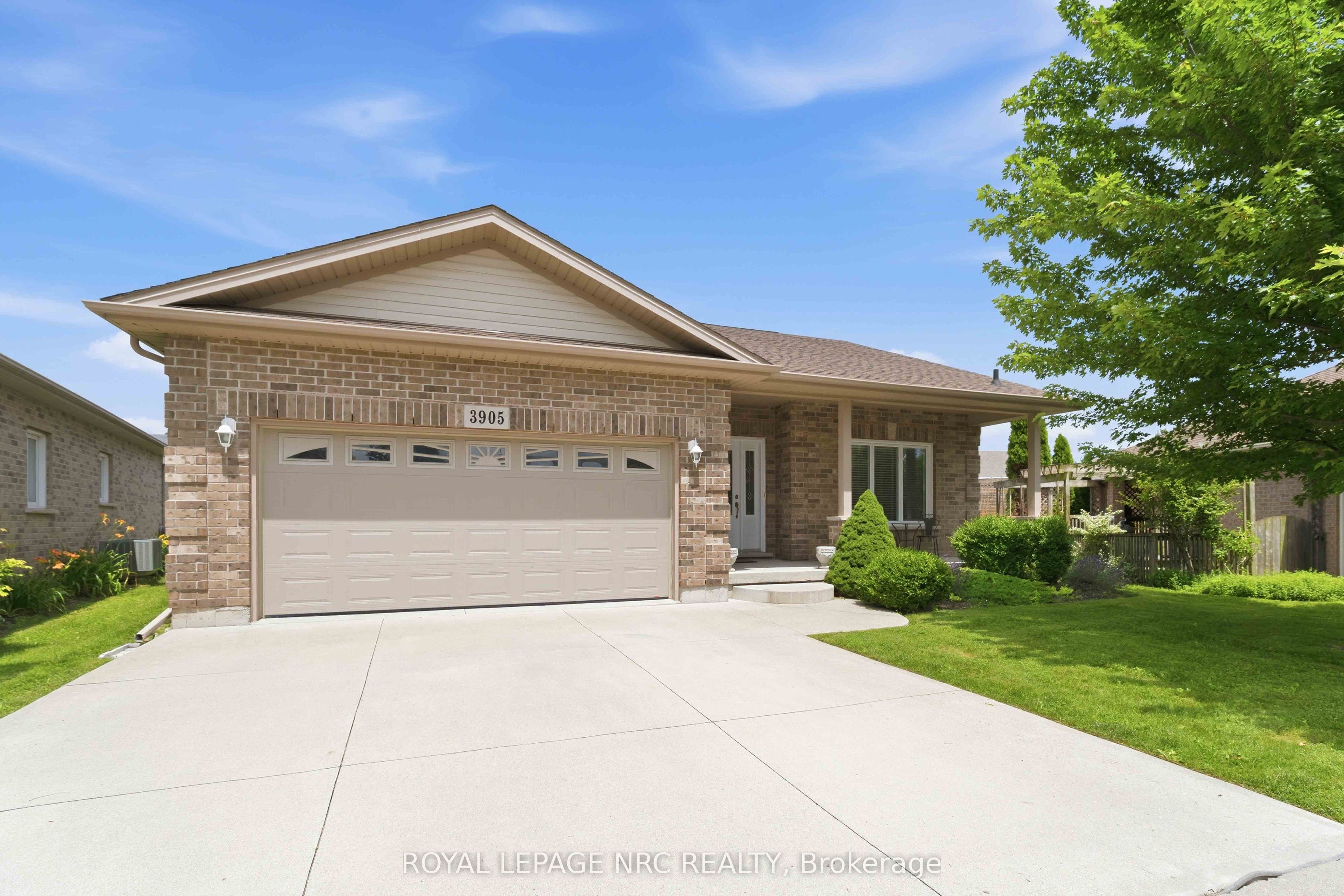 3905 Rainbow Lane Property Photo 1