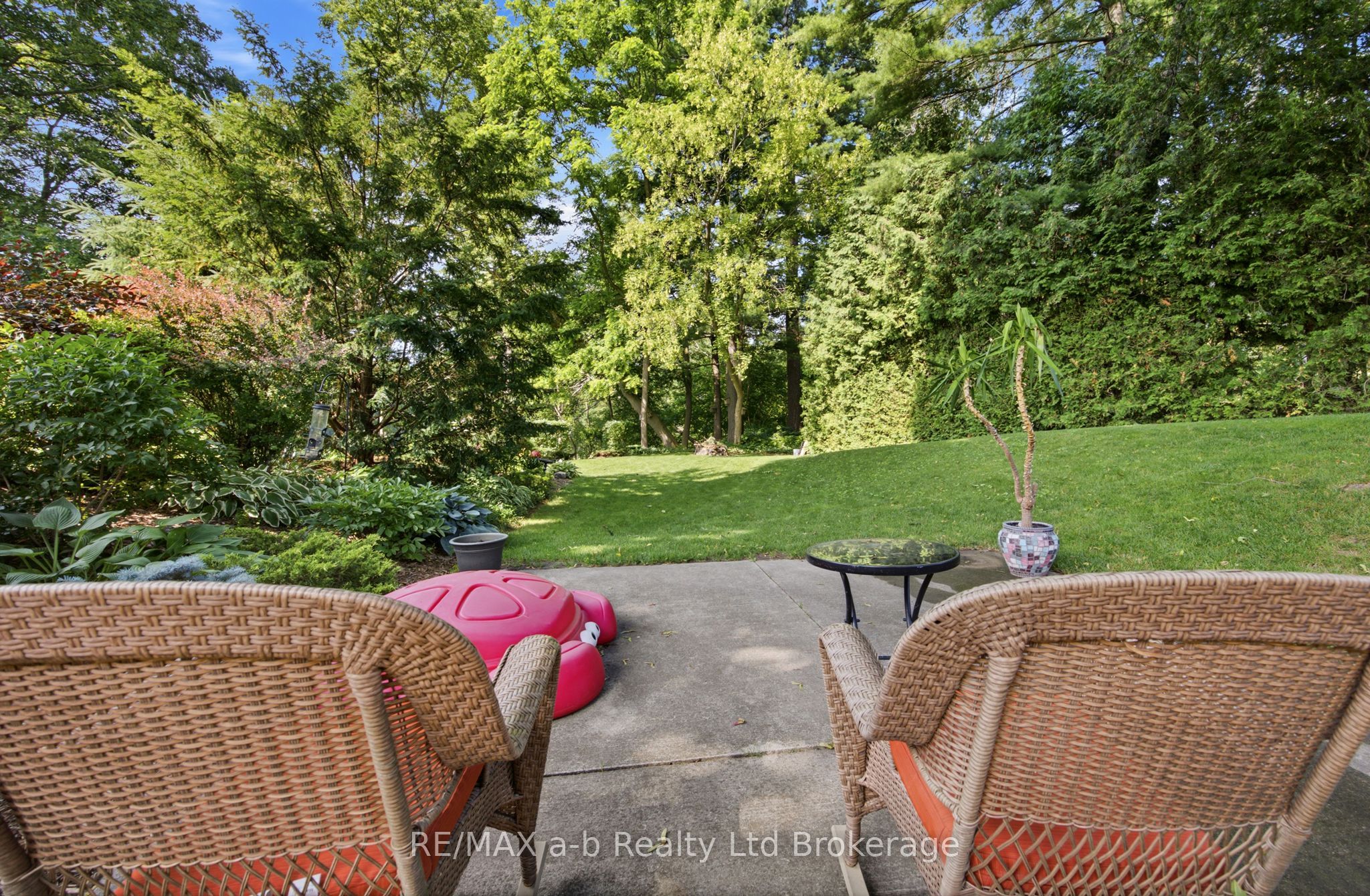 88 Hillside Avenue Property Photo 15
