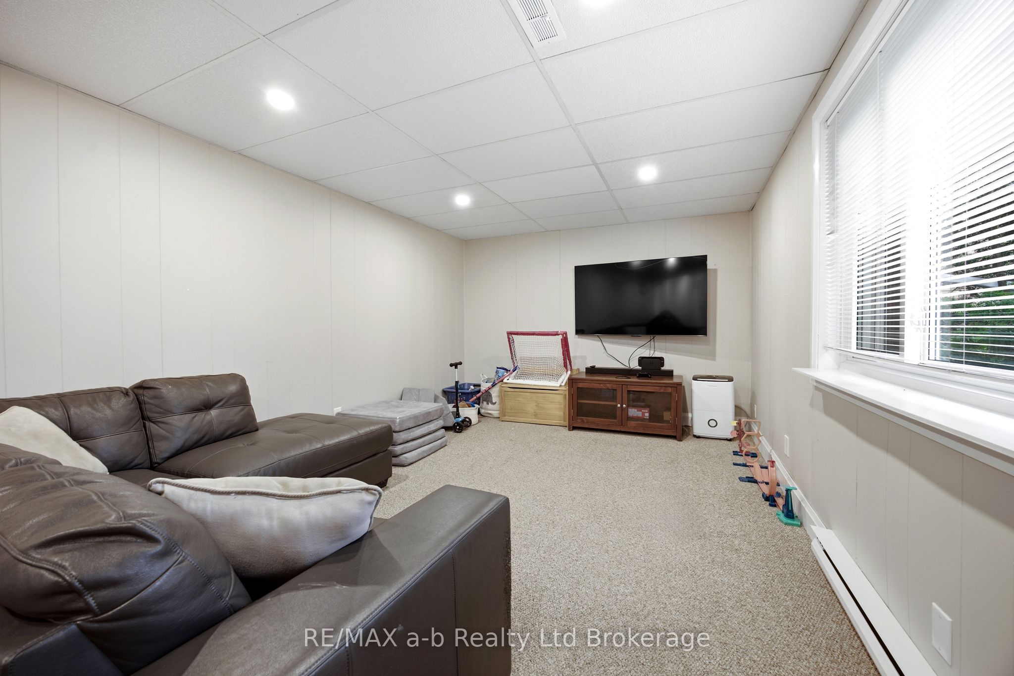 88 Hillside Avenue Property Photo 31