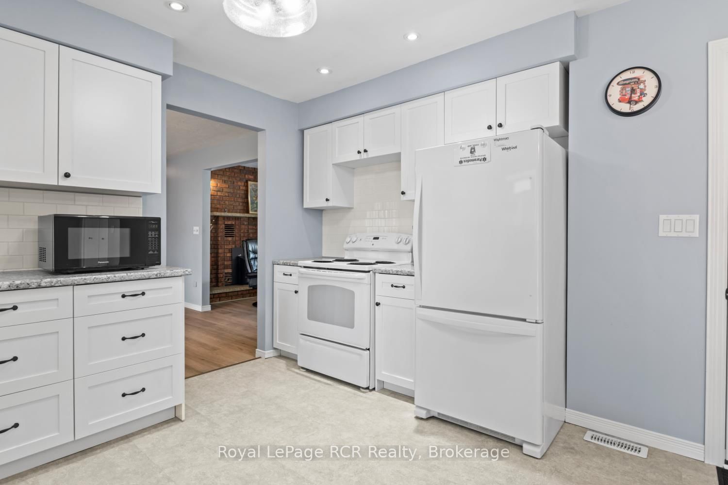 227 15th Avenue Property Photo 12