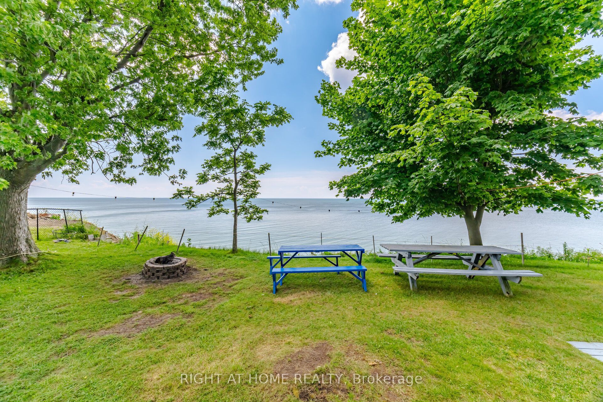 33 Derner Line Property Photo 13