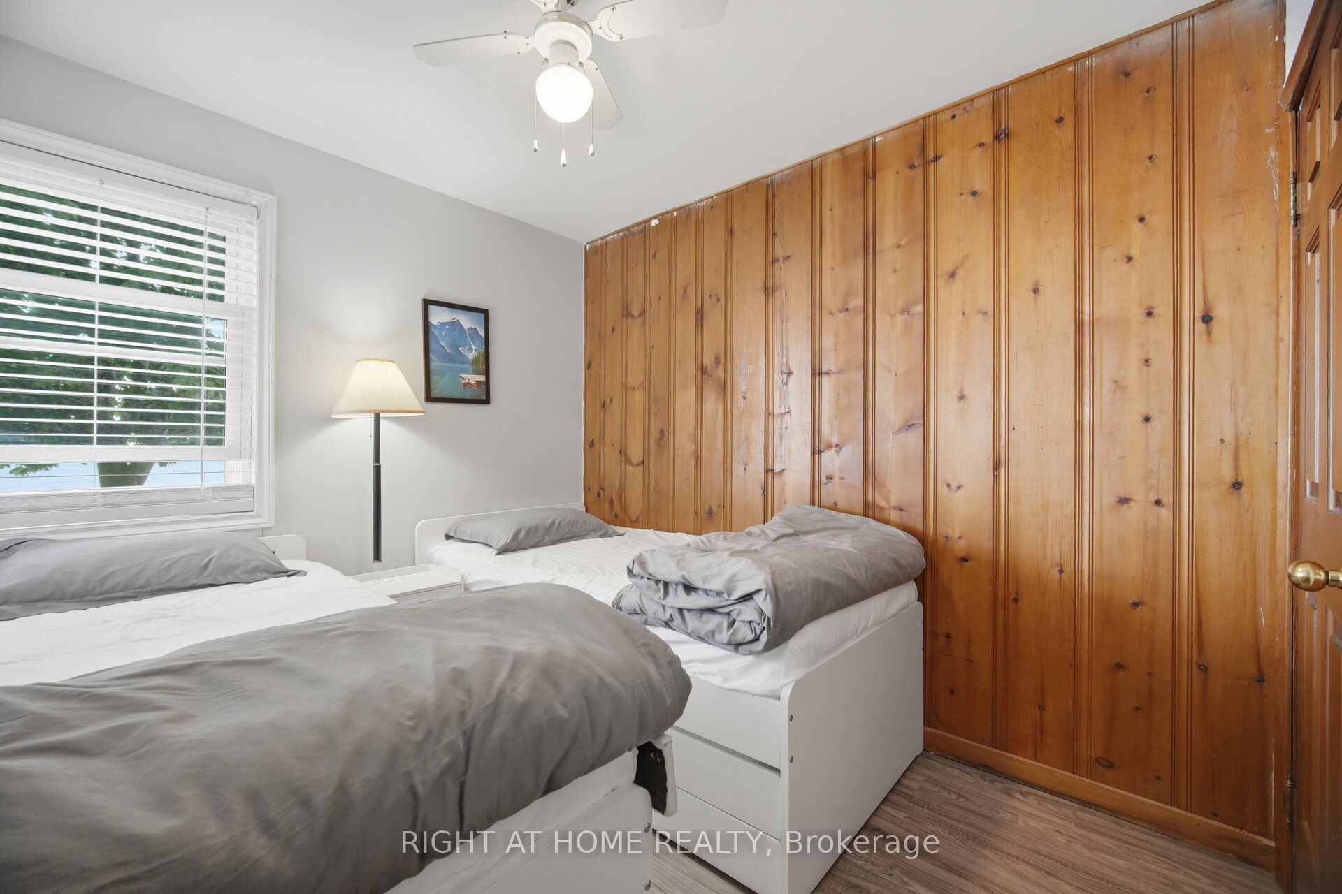 33 Derner Line Property Photo 16