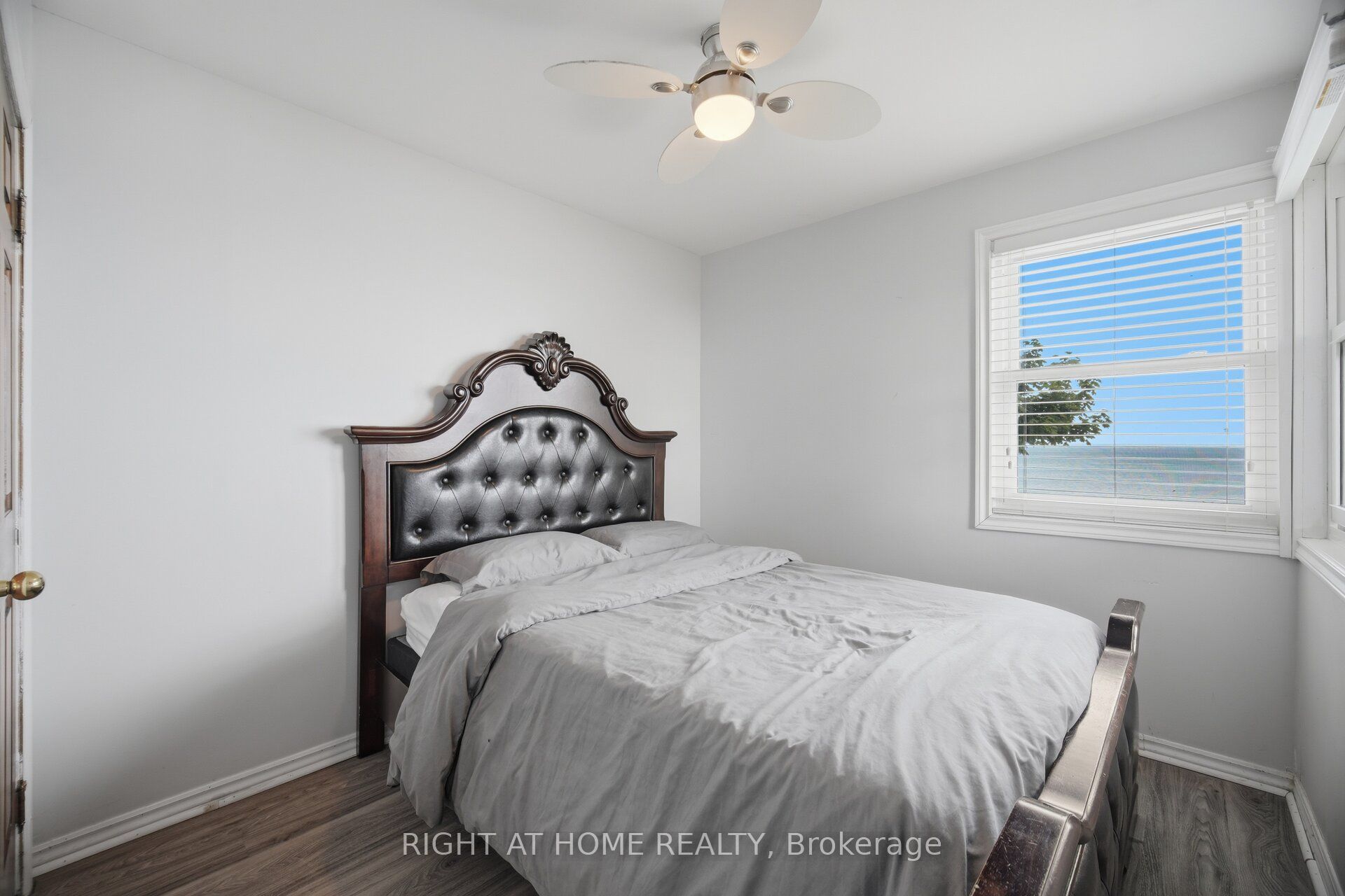 33 Derner Line Property Photo 20