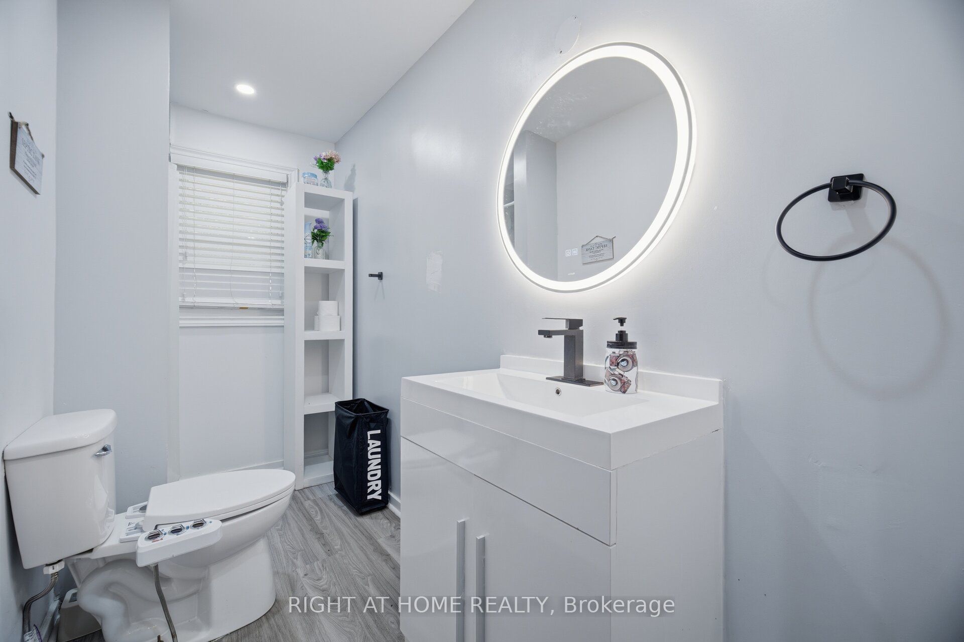 33 Derner Line Property Photo 23