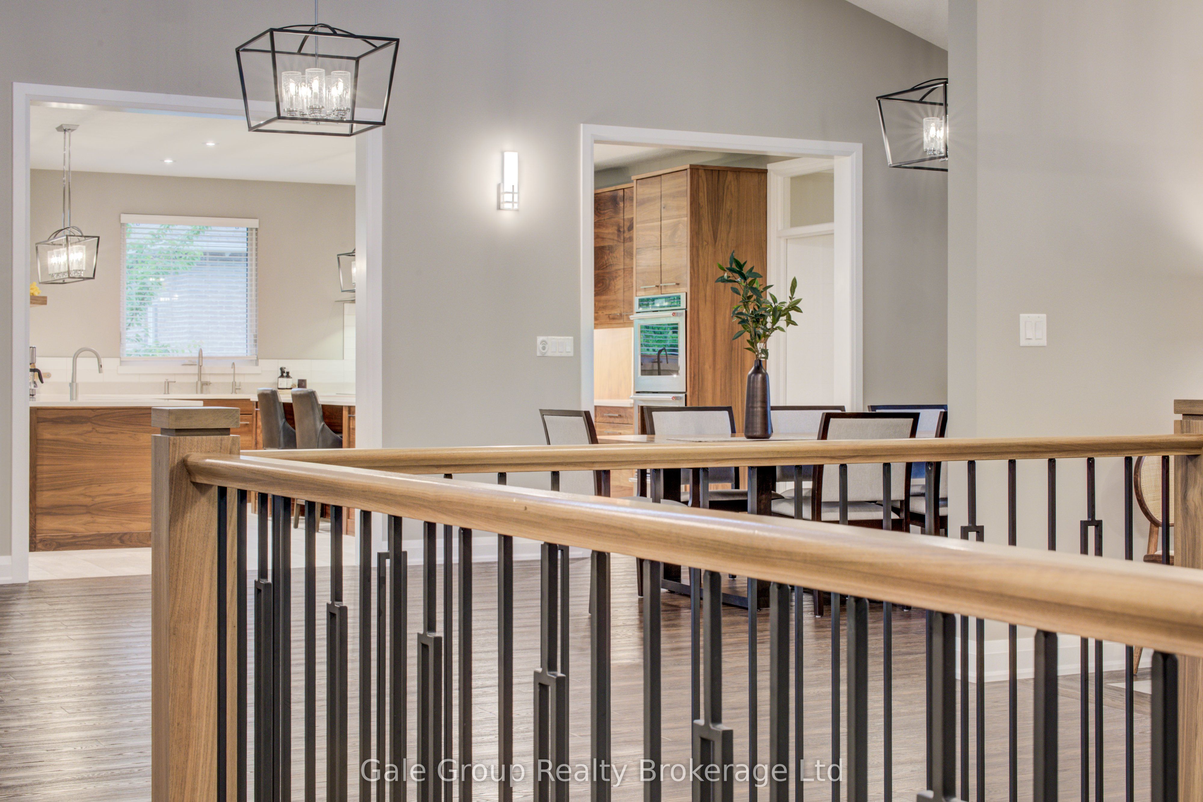 8 Pittock Park Road Property Photo 7