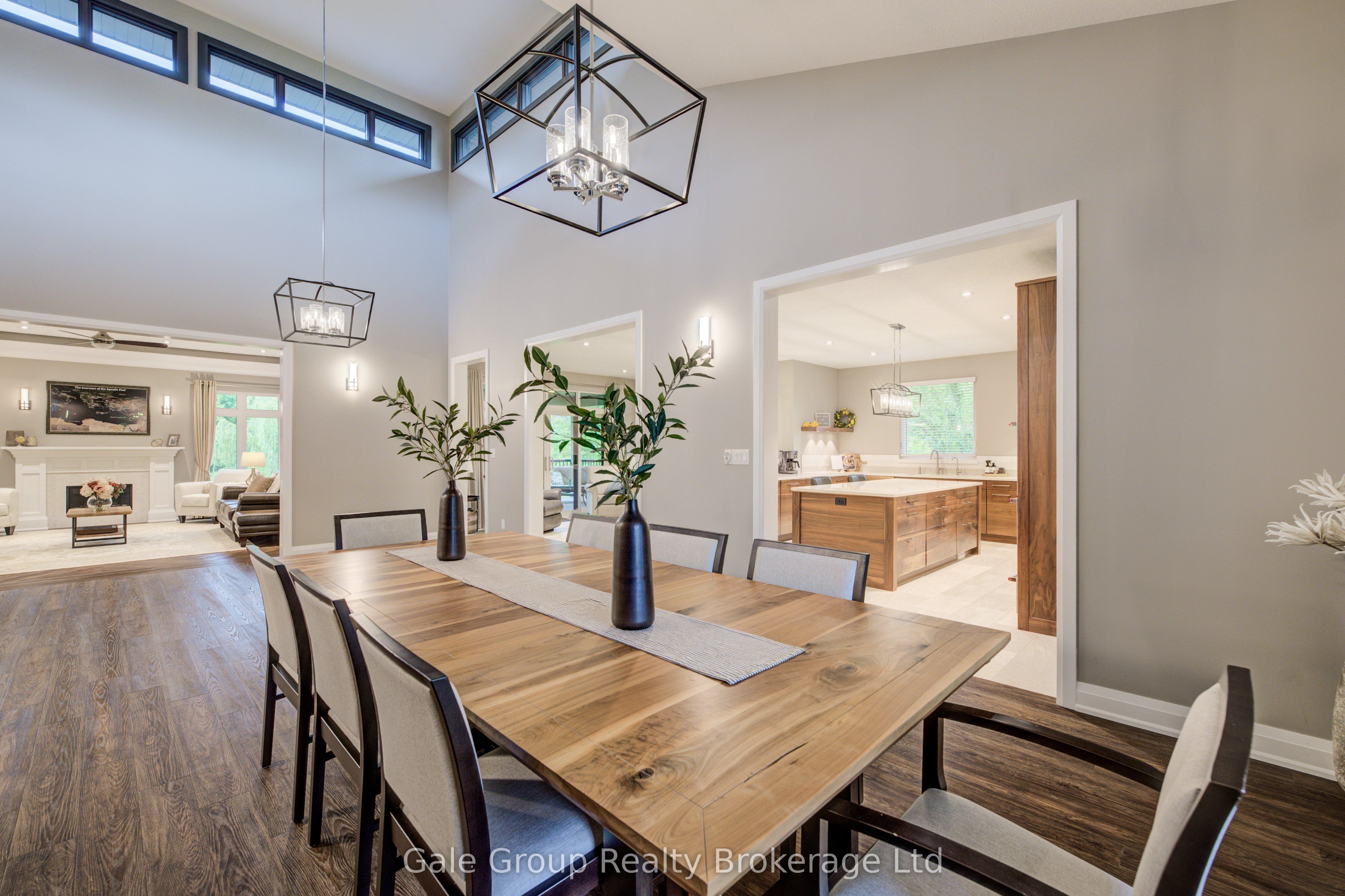 8 Pittock Park Road Property Photo 8