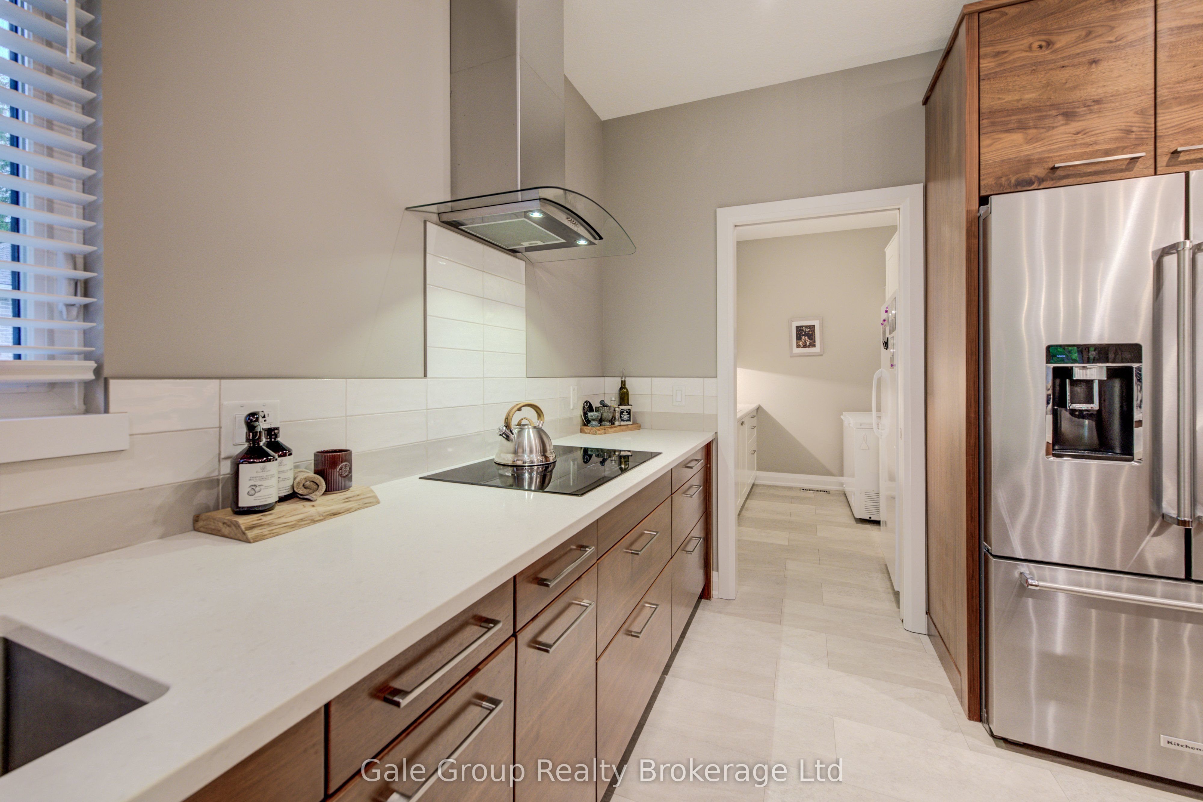 8 Pittock Park Road Property Photo 11