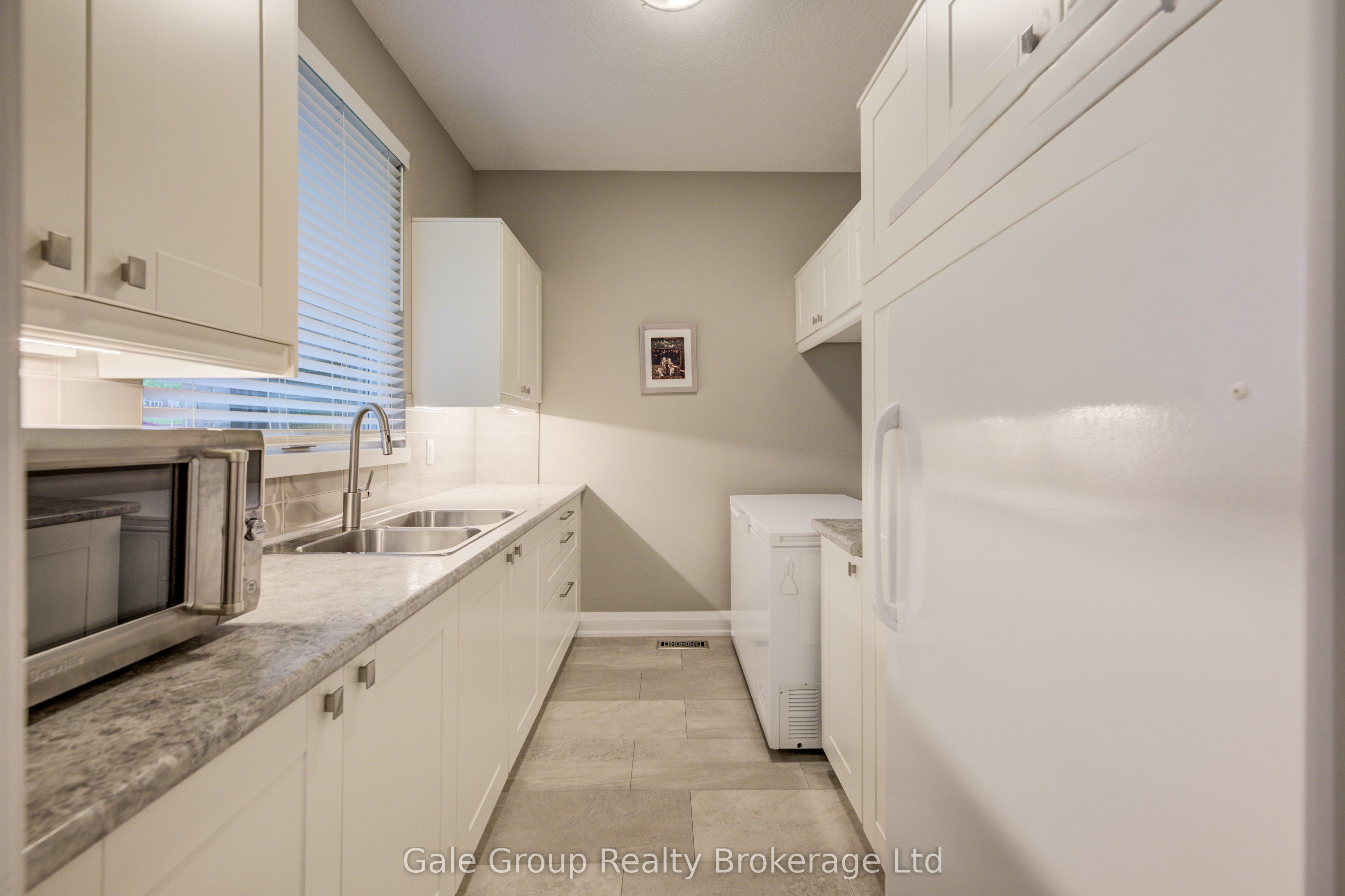 8 Pittock Park Road Property Photo 12