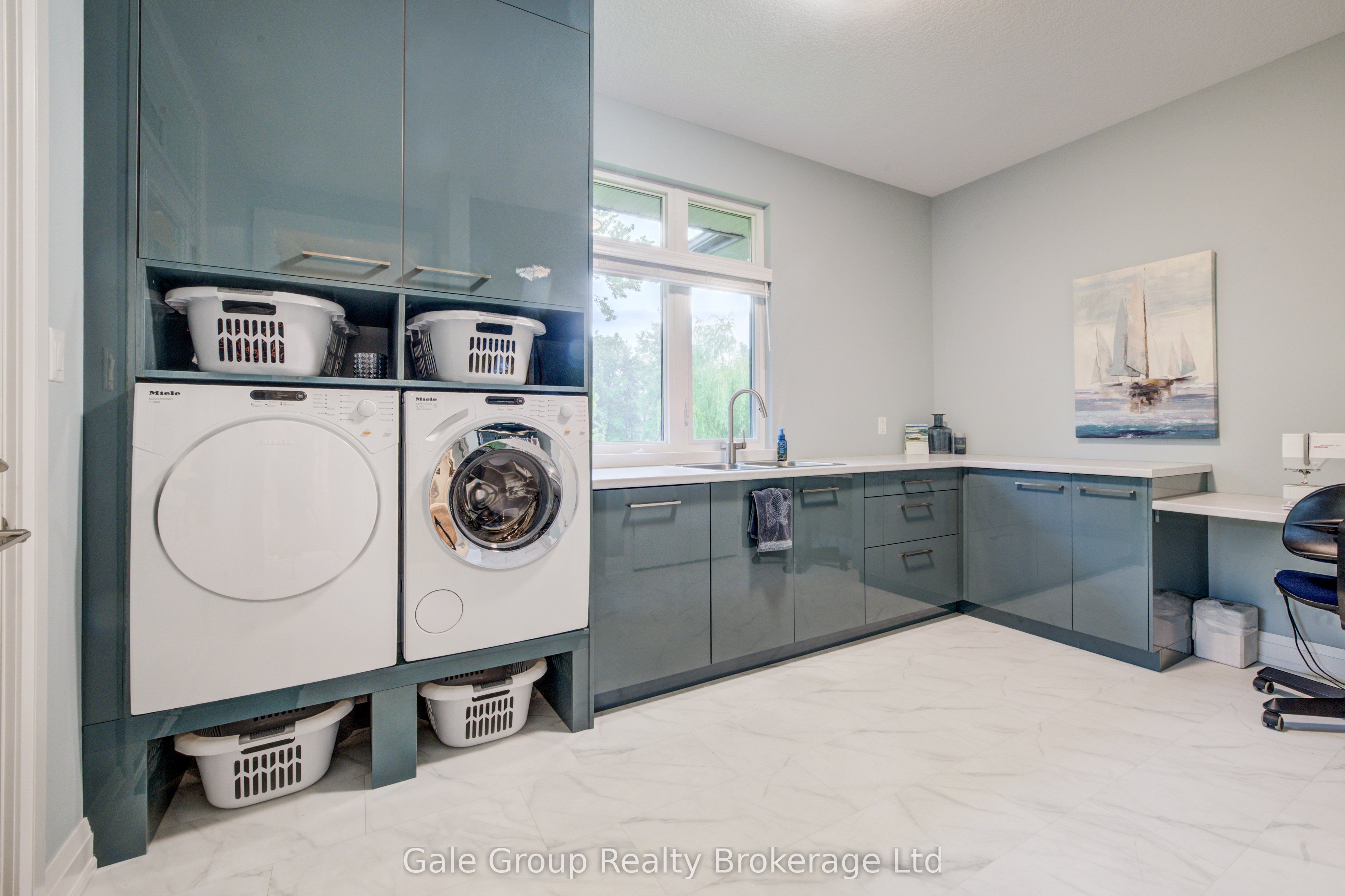 8 Pittock Park Road Property Photo 28