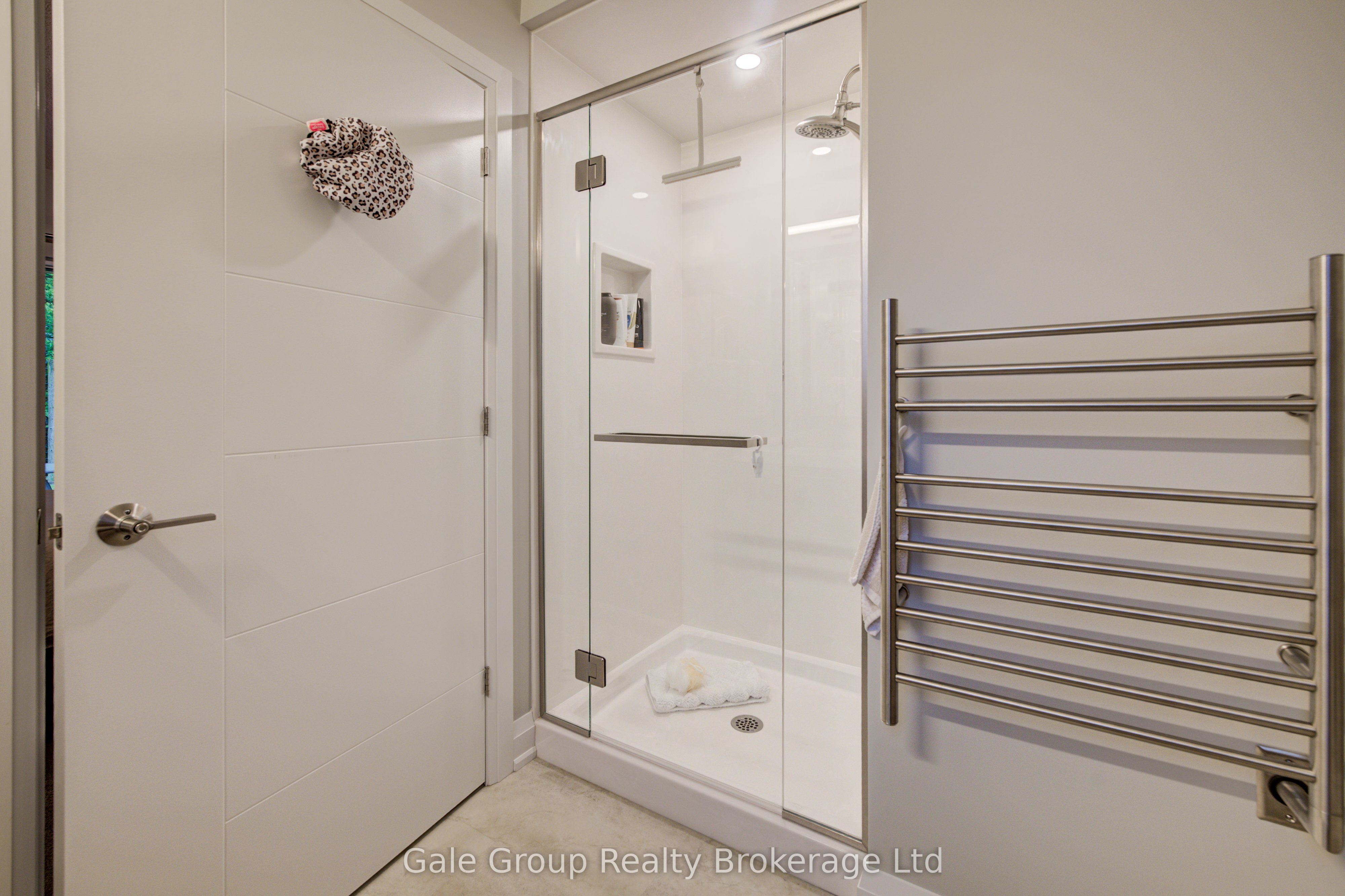 8 Pittock Park Road Property Photo 39