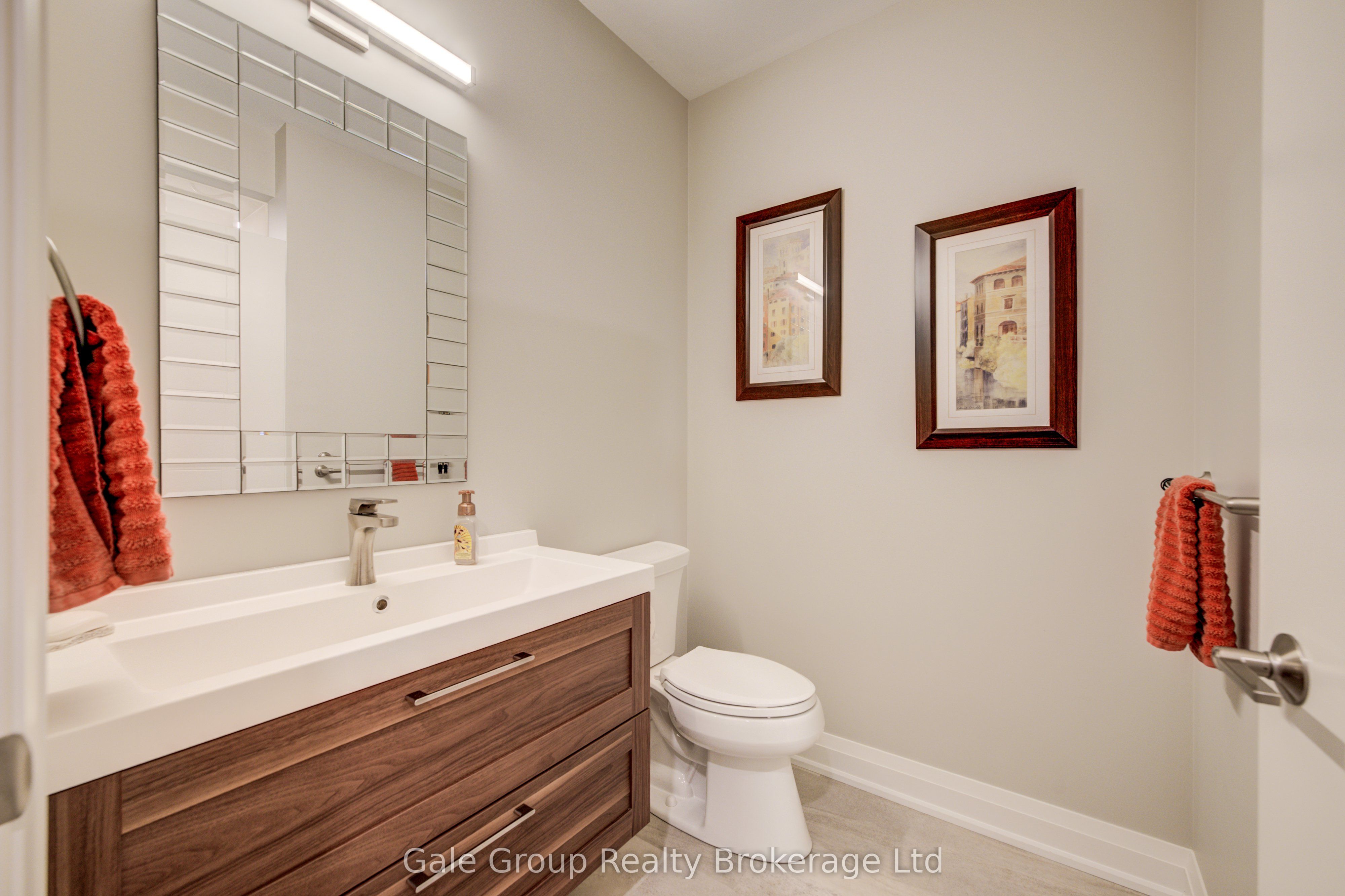 8 Pittock Park Road Property Photo 41