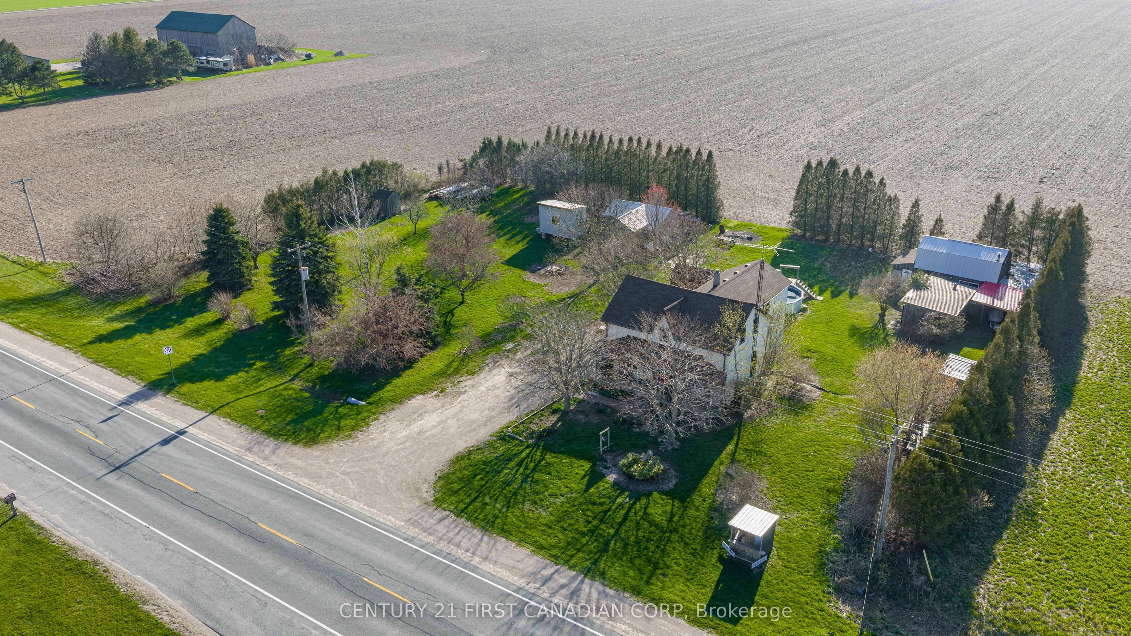 73309 Bluewater Highway Property Photo 2