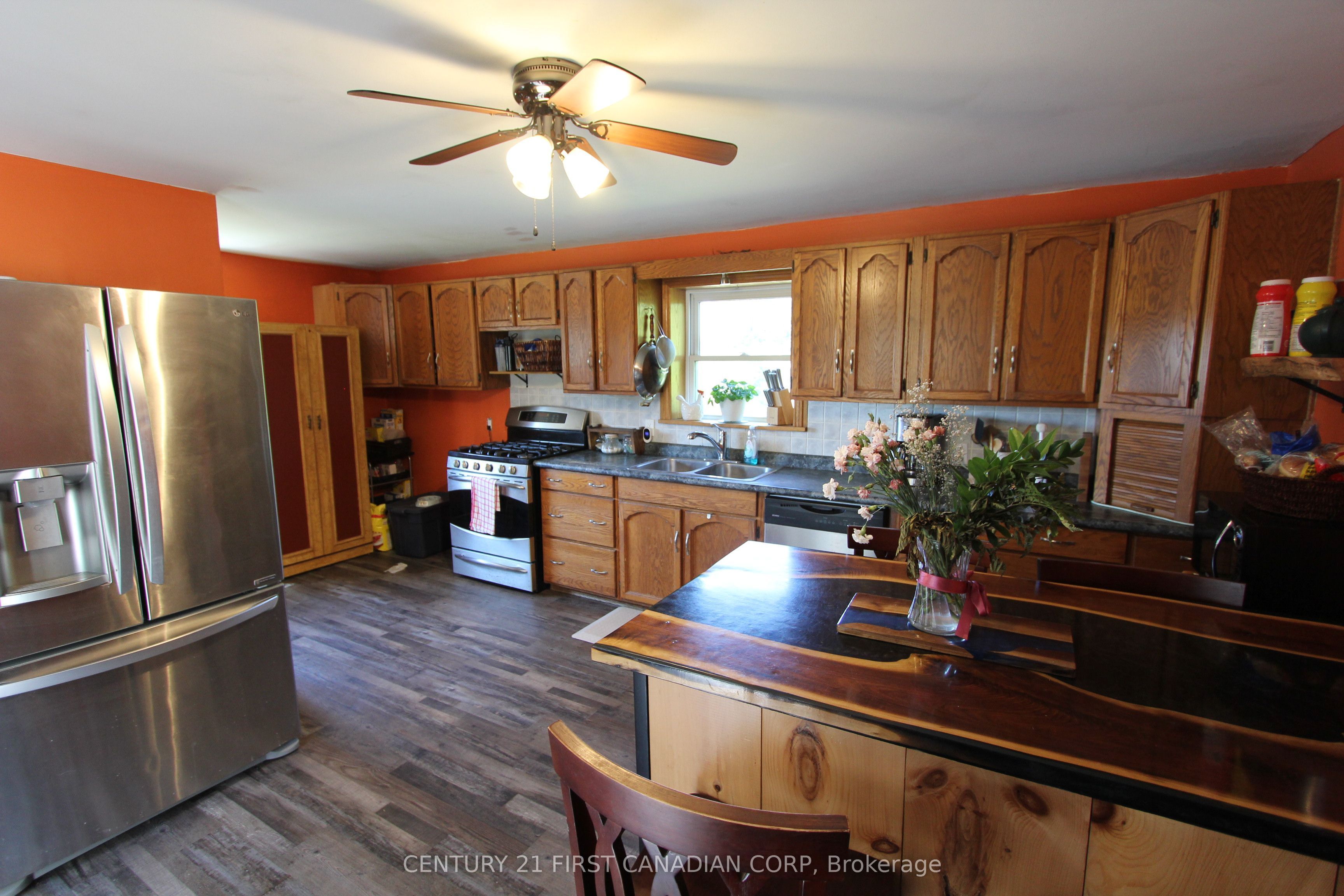 73309 Bluewater Highway Property Photo 8