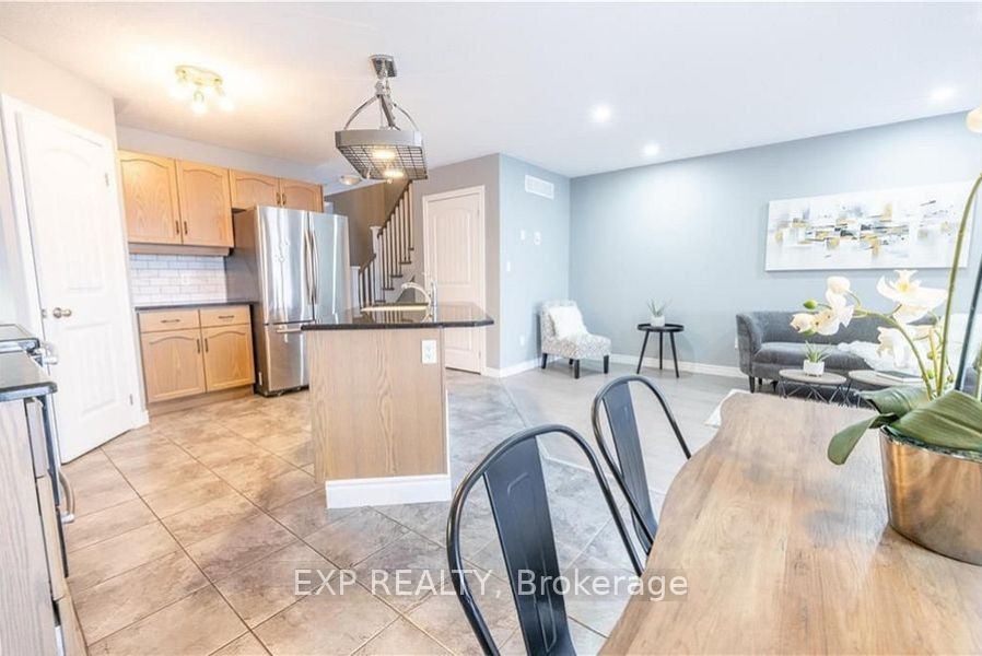 1441 Dunkirk Avenue Property Photo 19