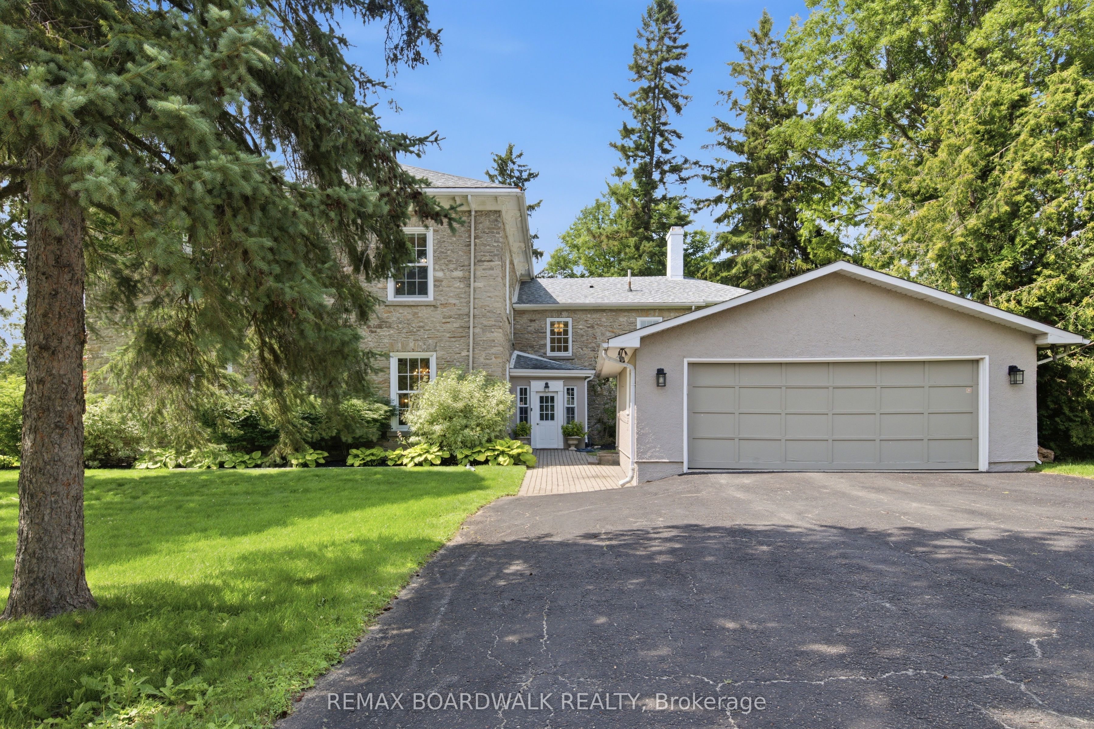 55 Cochrane Drive Property Photo 5