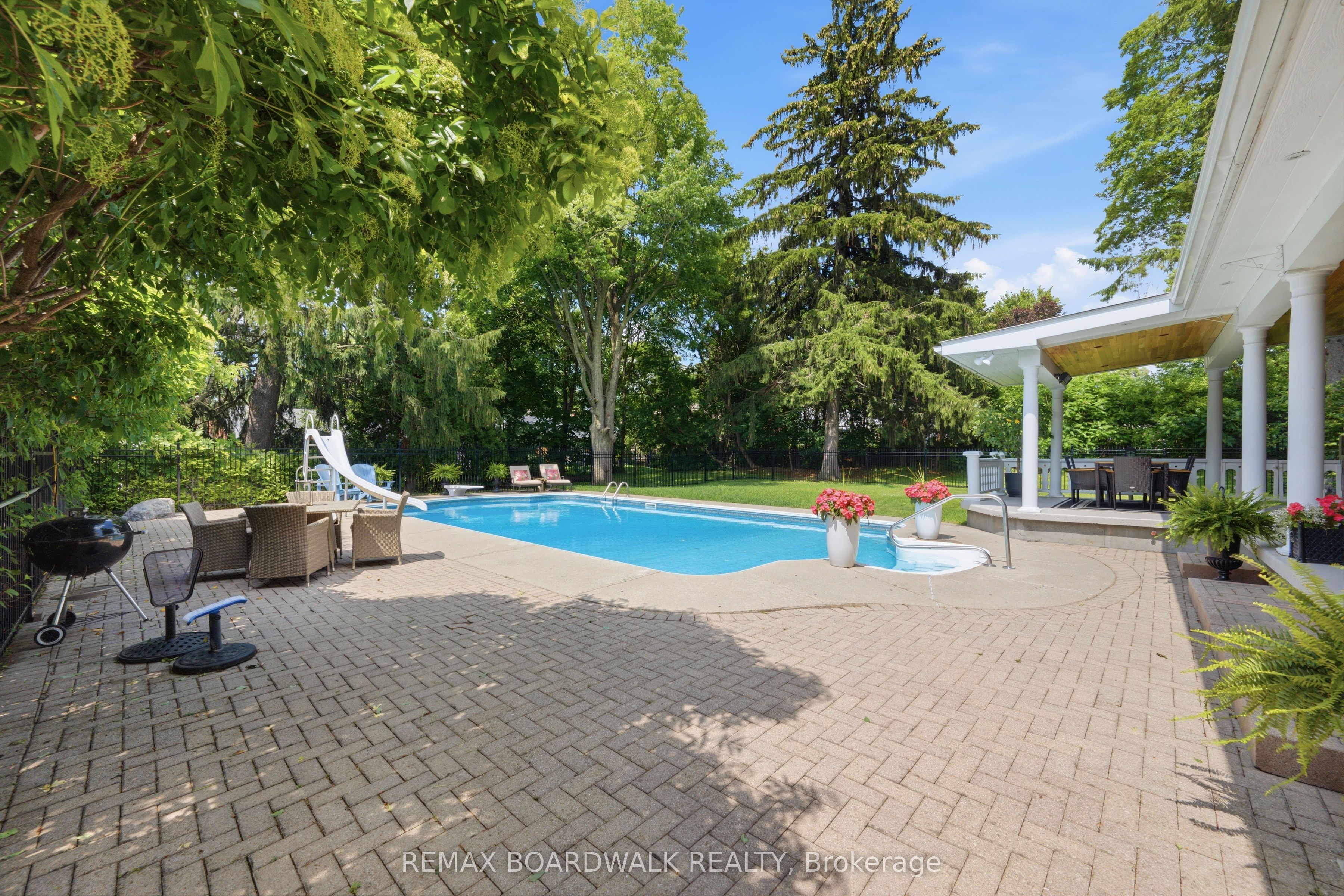 55 Cochrane Drive Property Photo 9
