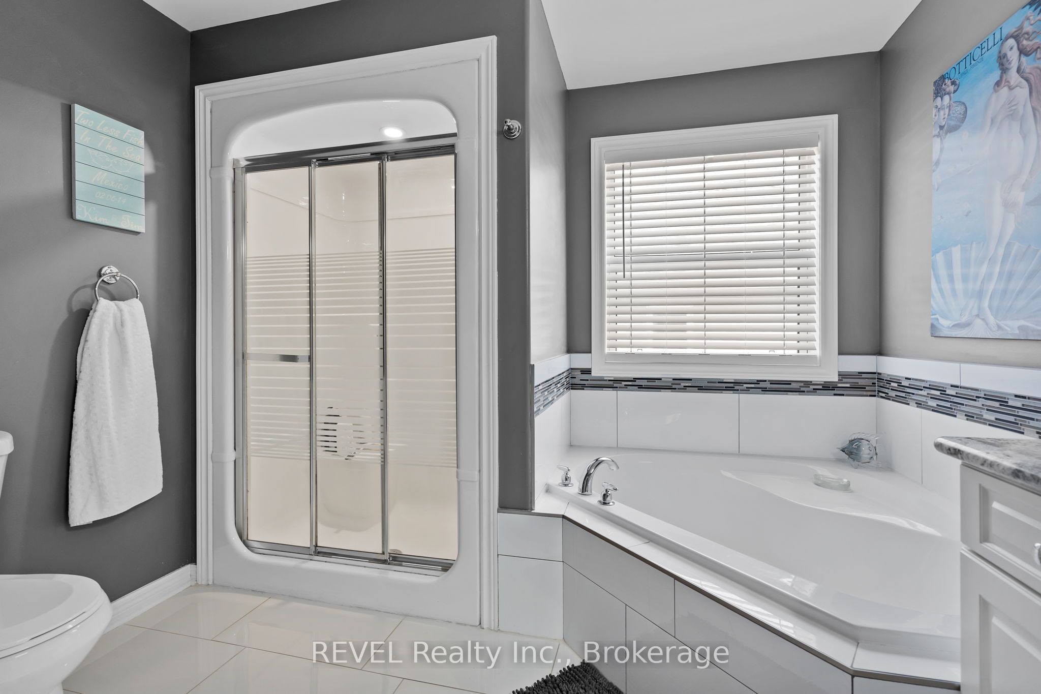 16 Maracay Way Property Photo 27