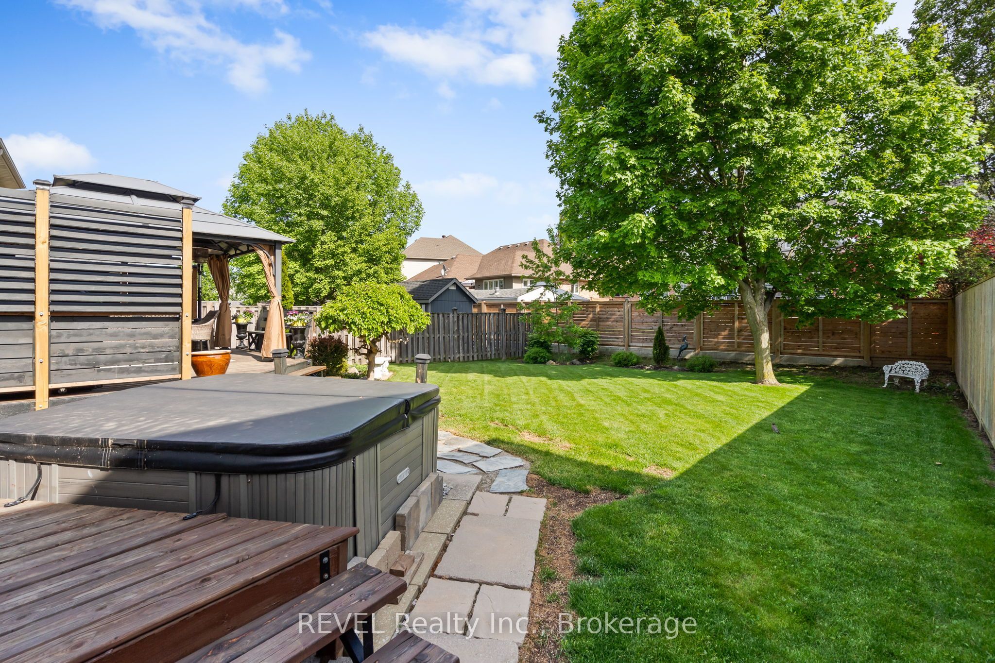 16 Maracay Way Property Photo 32