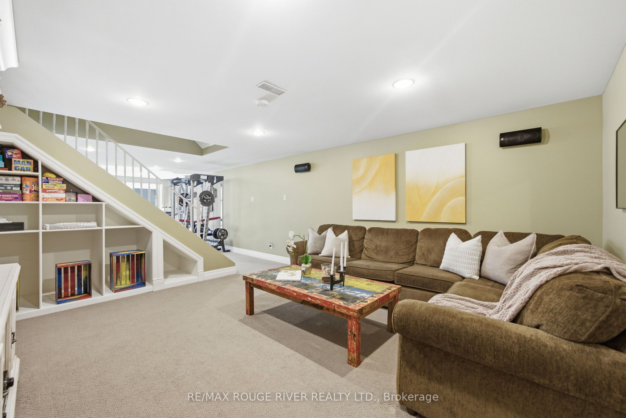 2774 Les Davey Road Property Photo 29