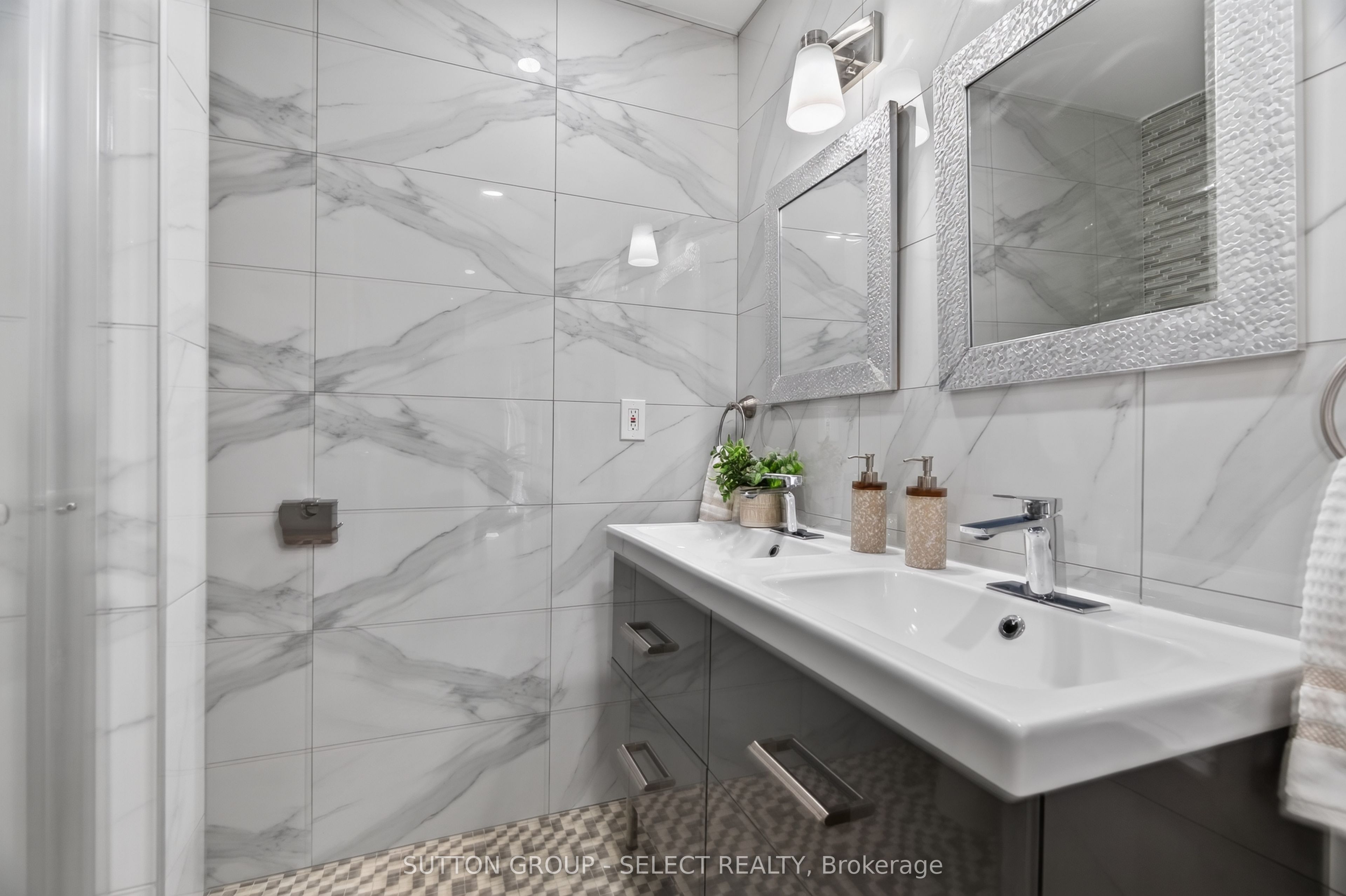 665 Woodcrest Boulevard Property Photo 26