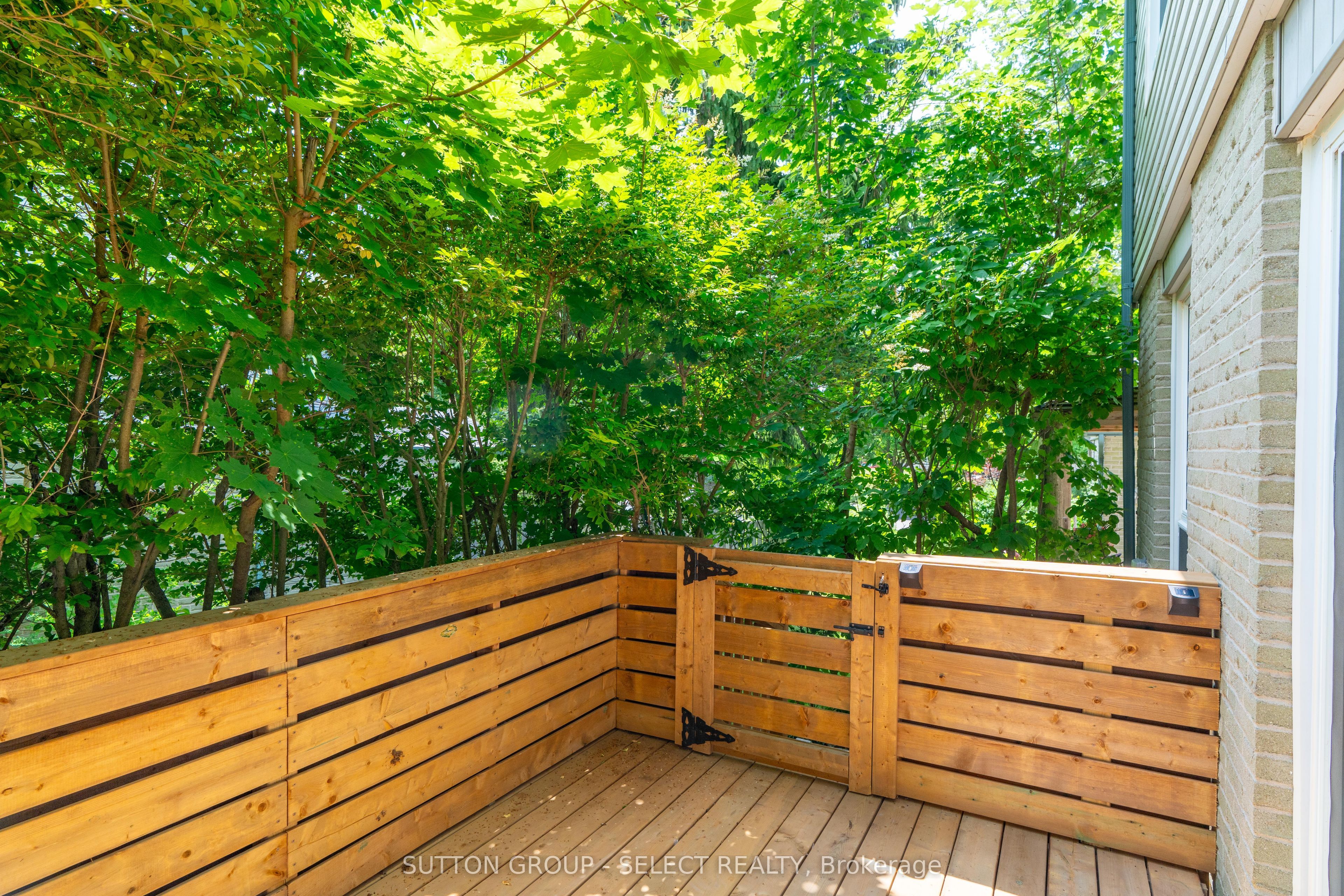 665 Woodcrest Boulevard Property Photo 44