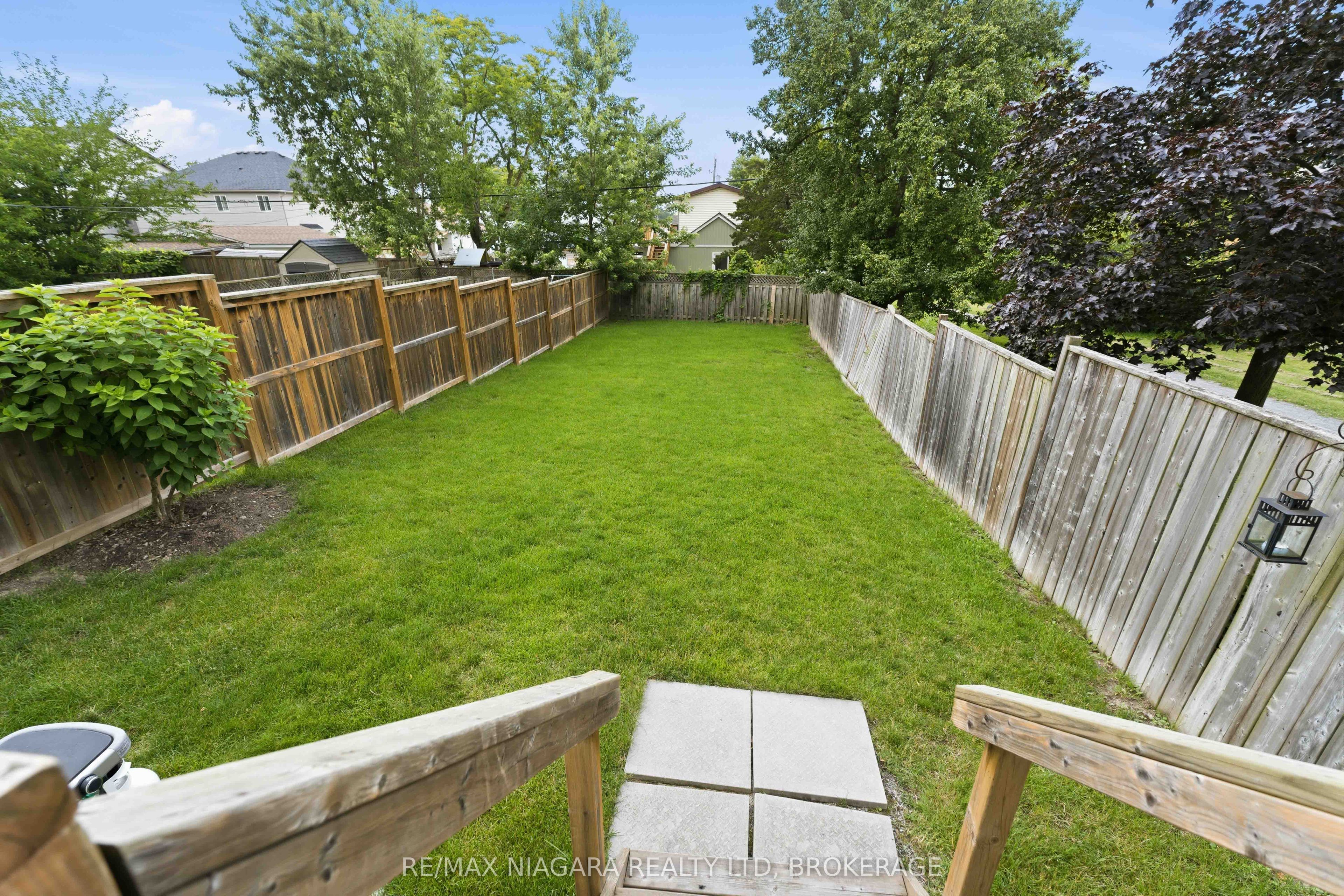 23b Bloomfield Avenue Property Photo 33