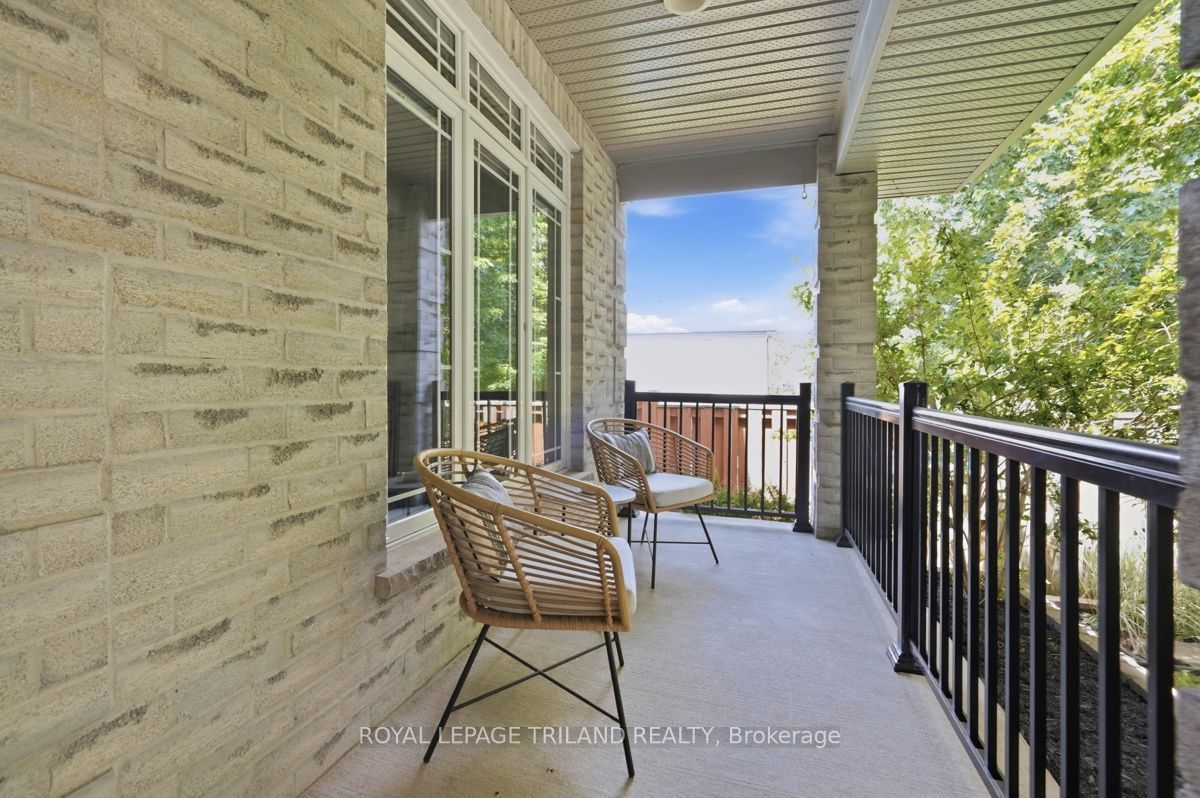 921 Guildwood Boulevard Property Photo 4