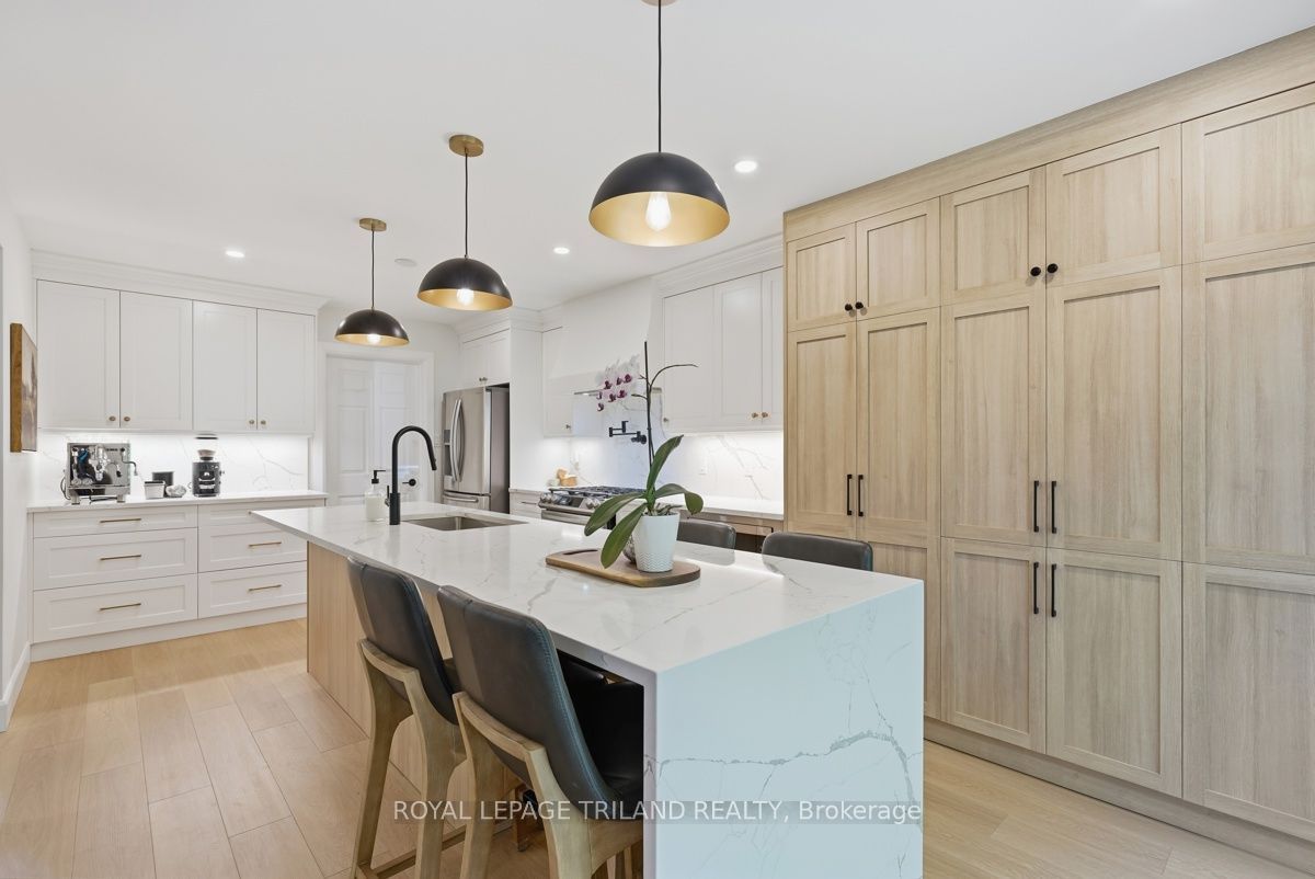 921 Guildwood Boulevard Property Photo 15