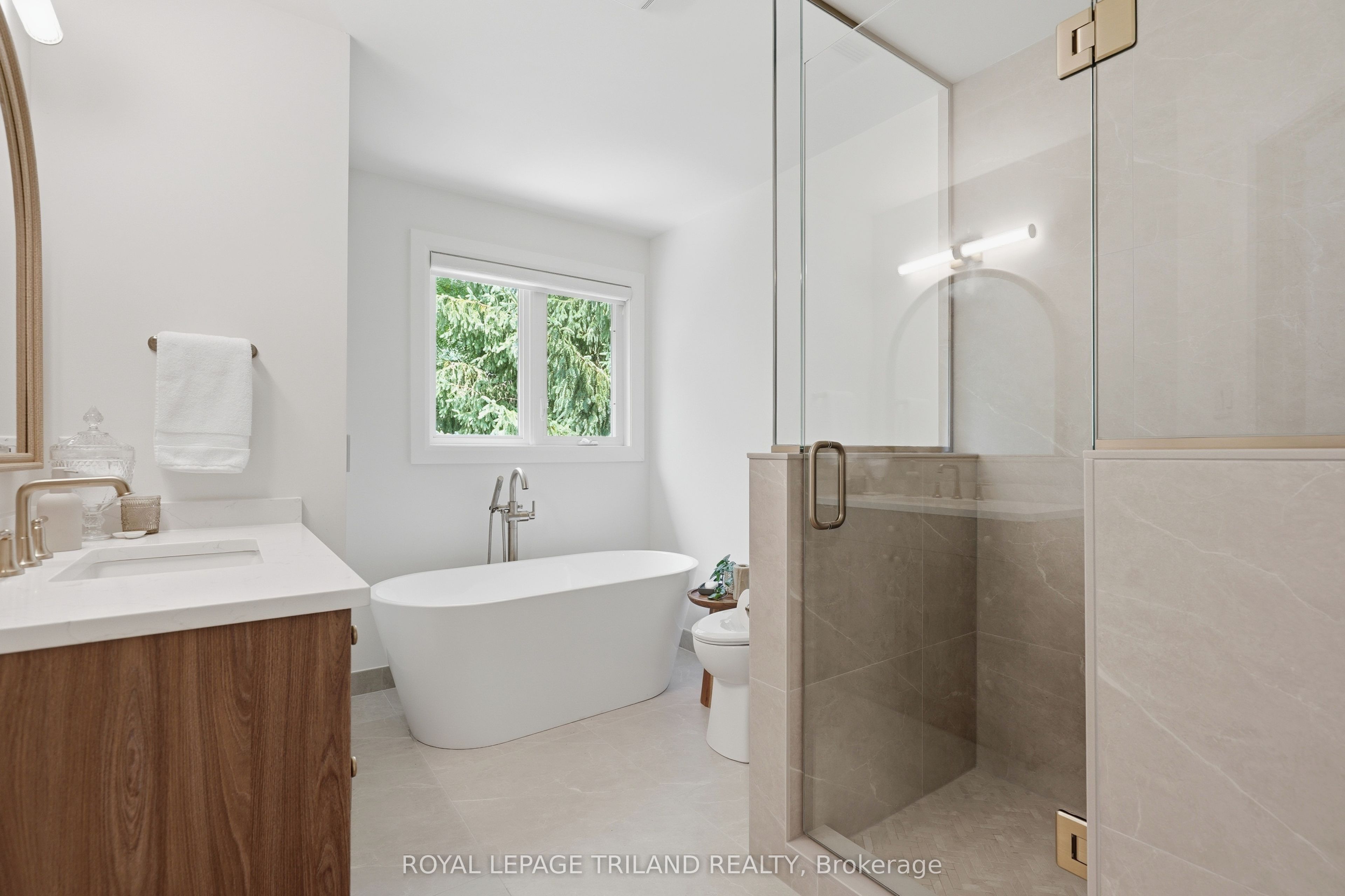 921 Guildwood Boulevard Property Photo 27