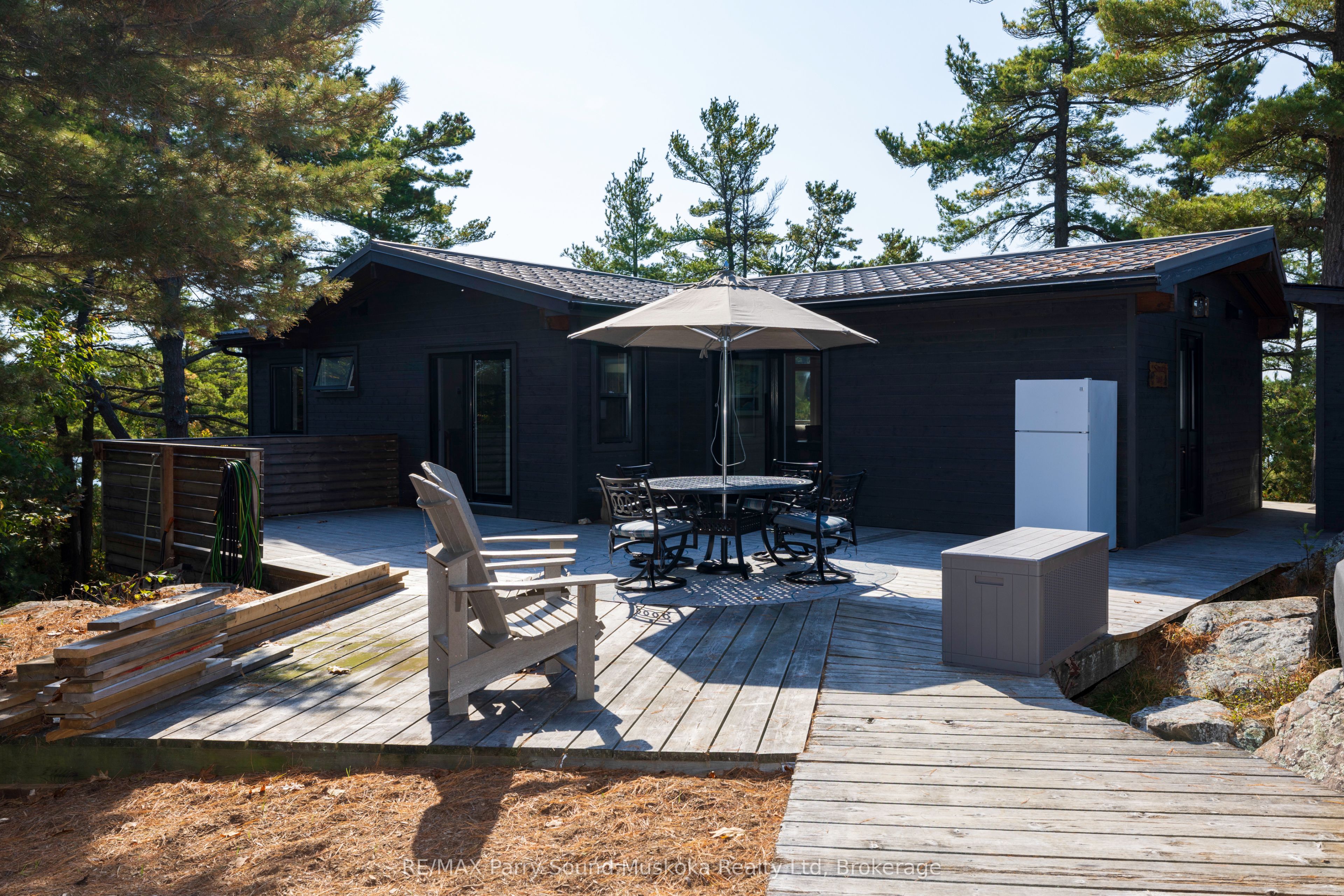 2 A258 Island (lakeside & Blueberry Pt) Property Photo 19